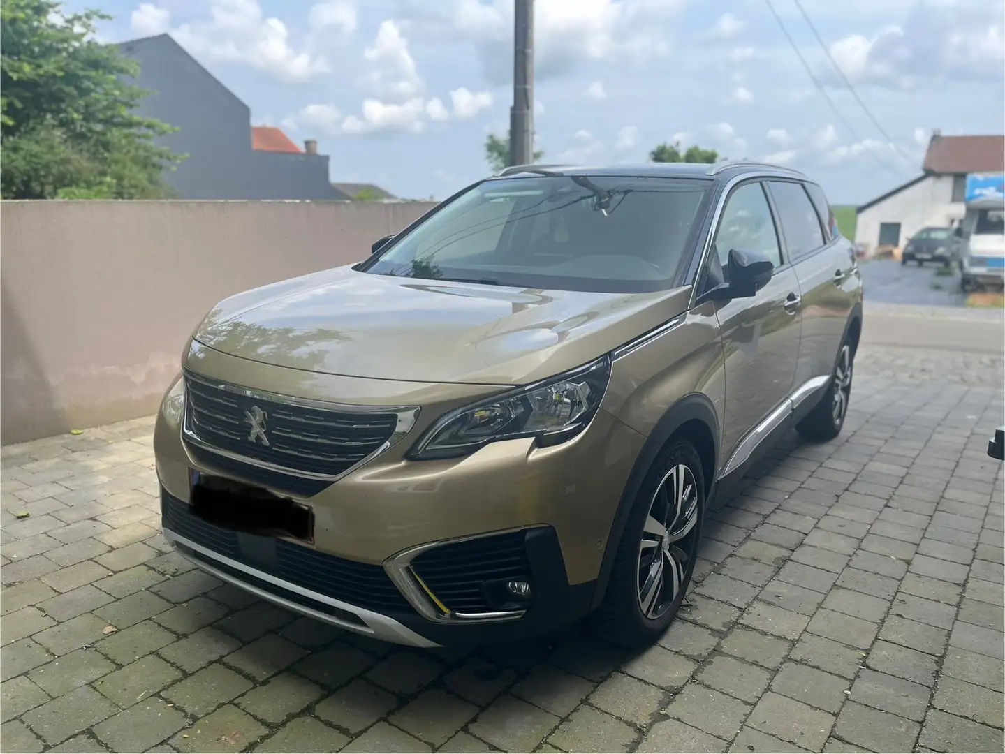 Peugeot 5008 1.6 BlueHDi Active - 1