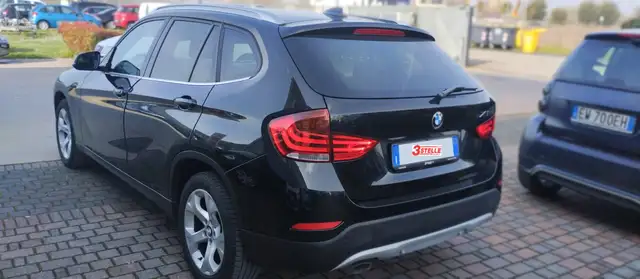 BMW X1 view 3