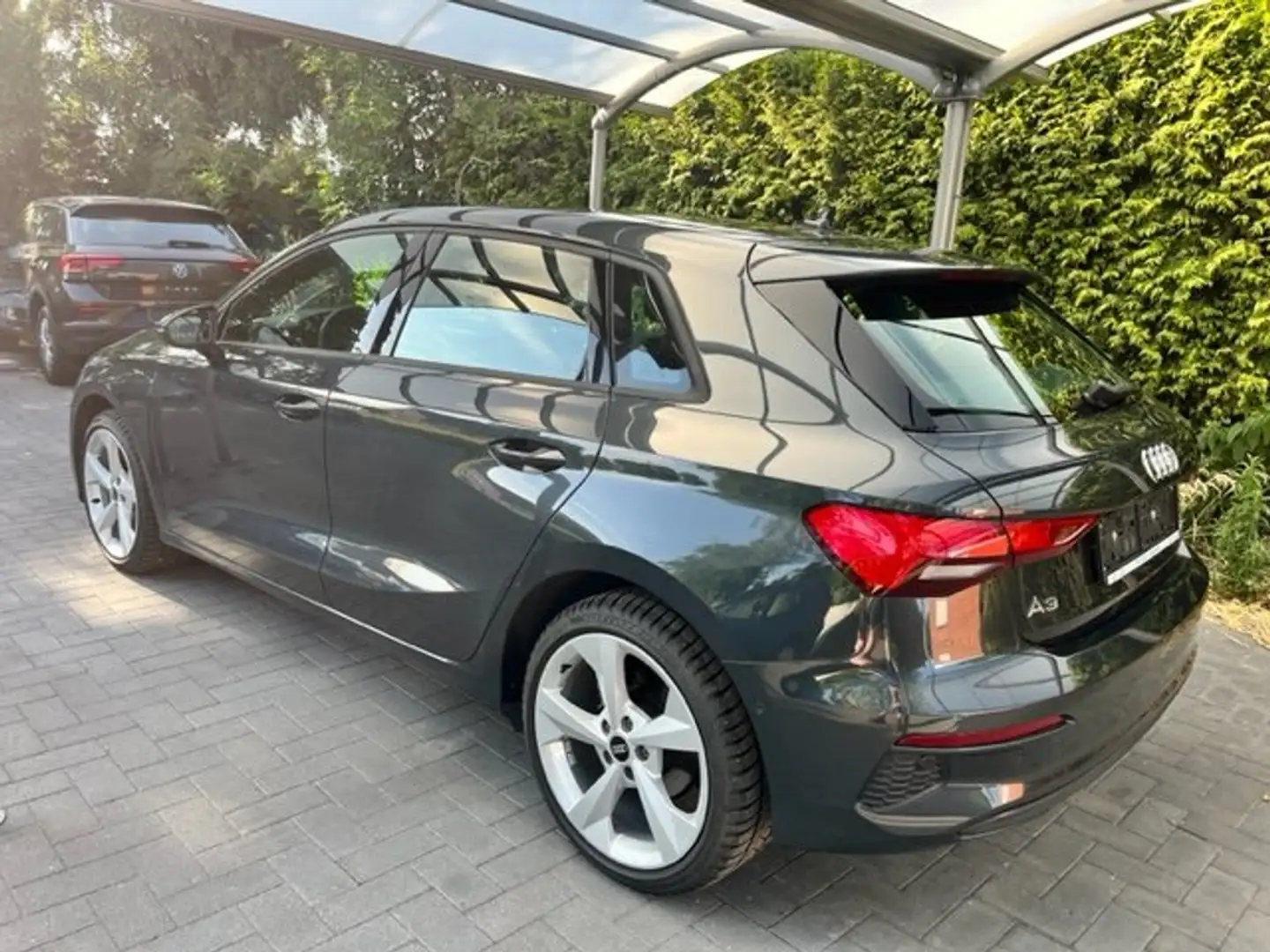 Audi A3 SB 30 TDI **14044 km**Nieuw, gekeurd v. Verkoop Gris - 2