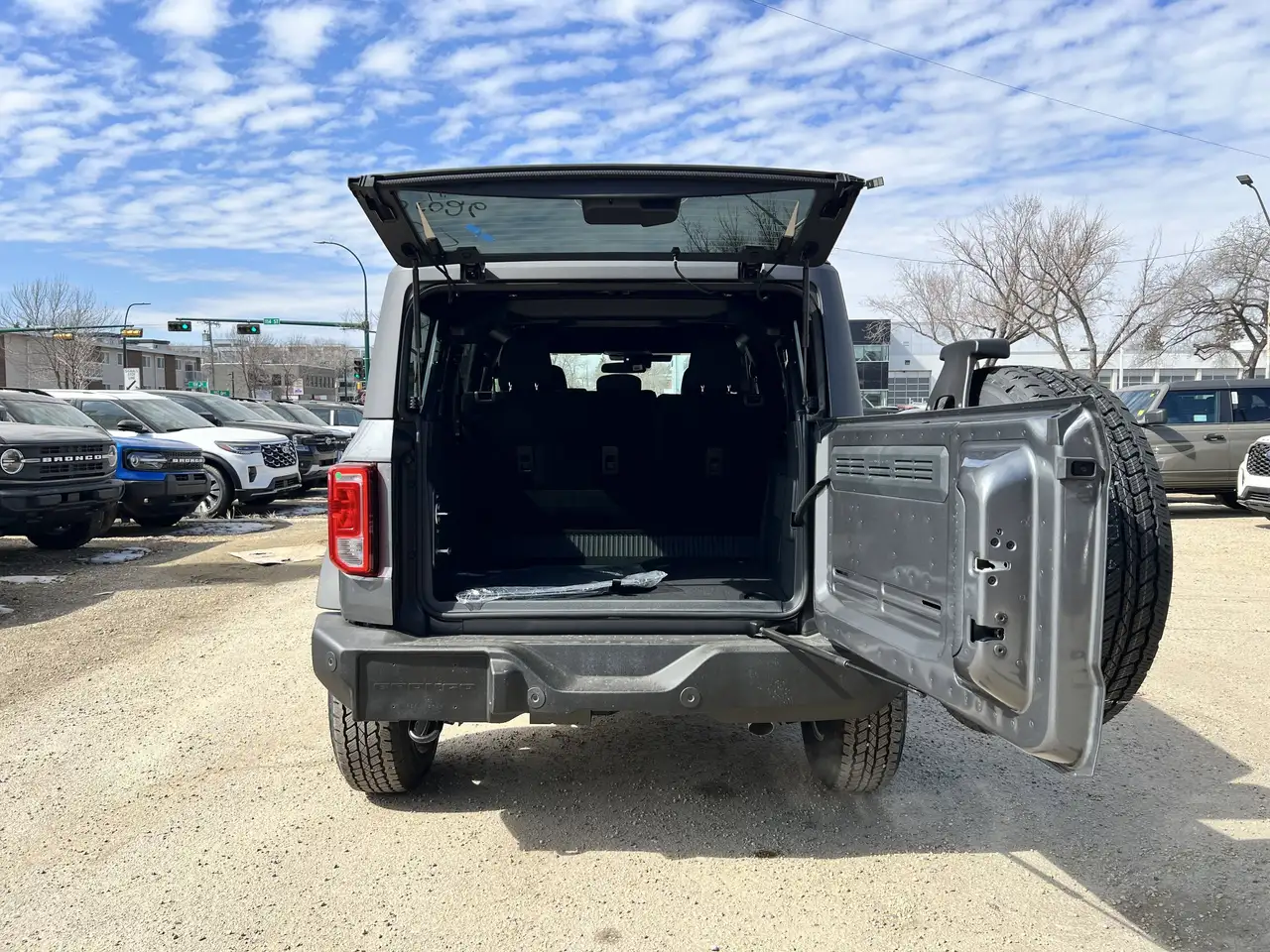 Ford Bronco снимка Ford Bronco