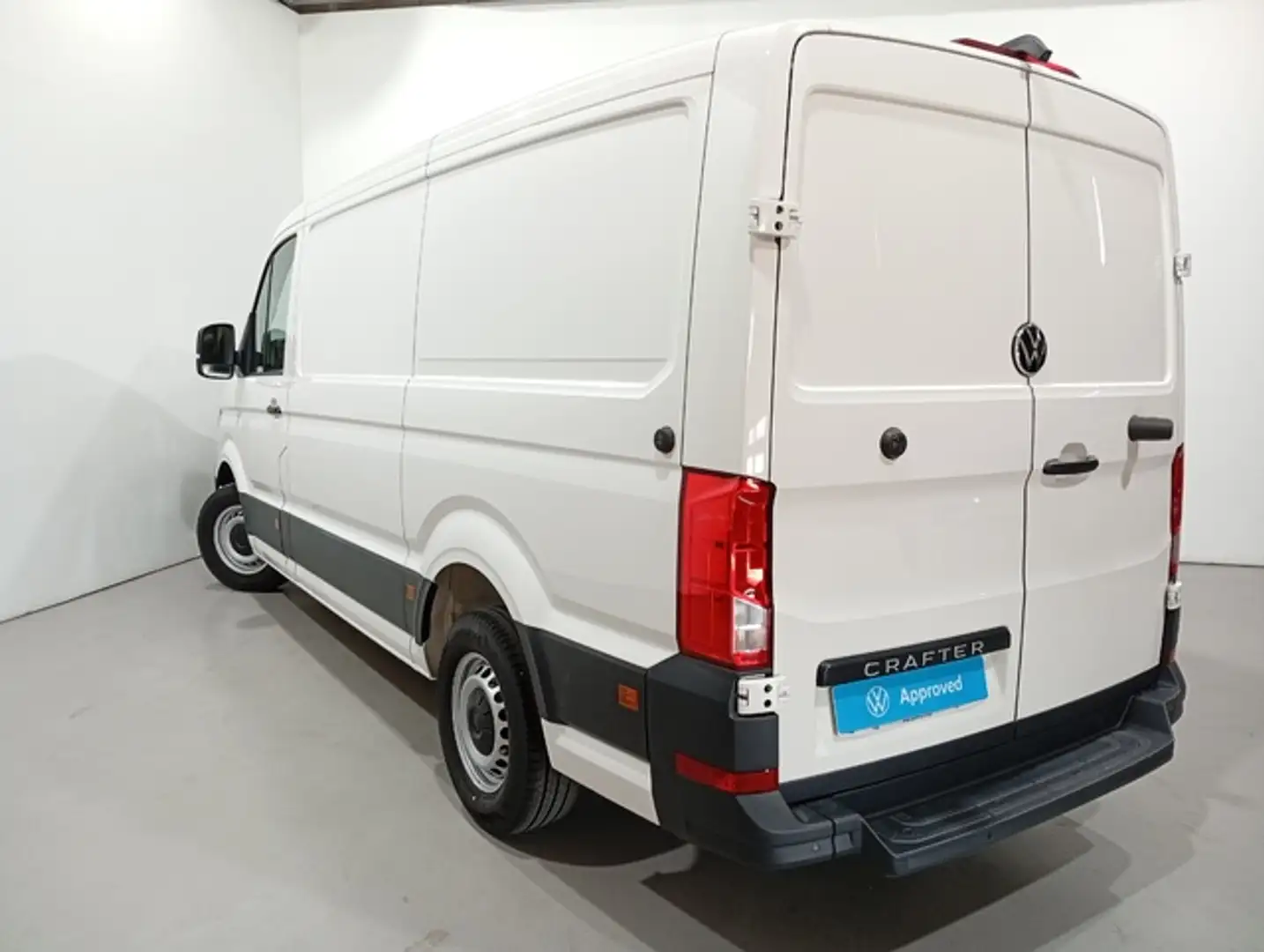 Volkswagen Crafter Furgón 2.0TDI SCR 35 BM L3H2 103kW Blanco - 2