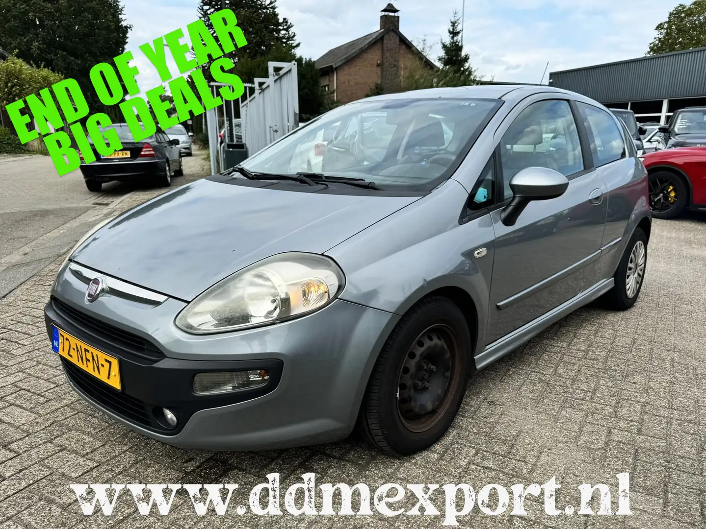 Fiat Punto Evo 1.3 M-Jet Dynamic Grijs - 1