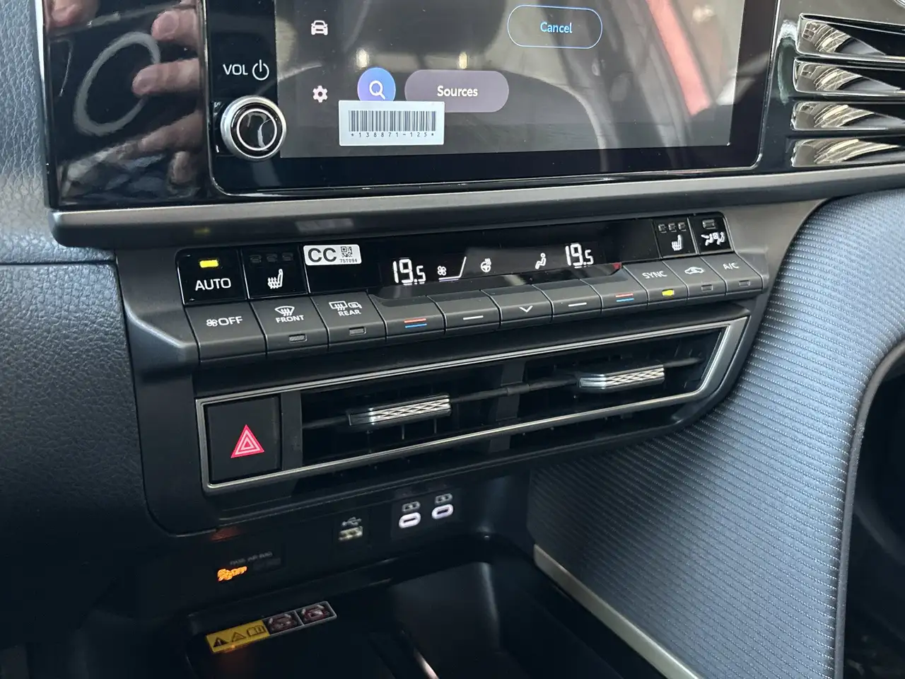 Toyota Camry снимка Toyota Camry