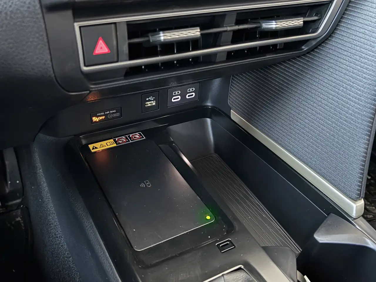 Toyota Camry снимка Toyota Camry