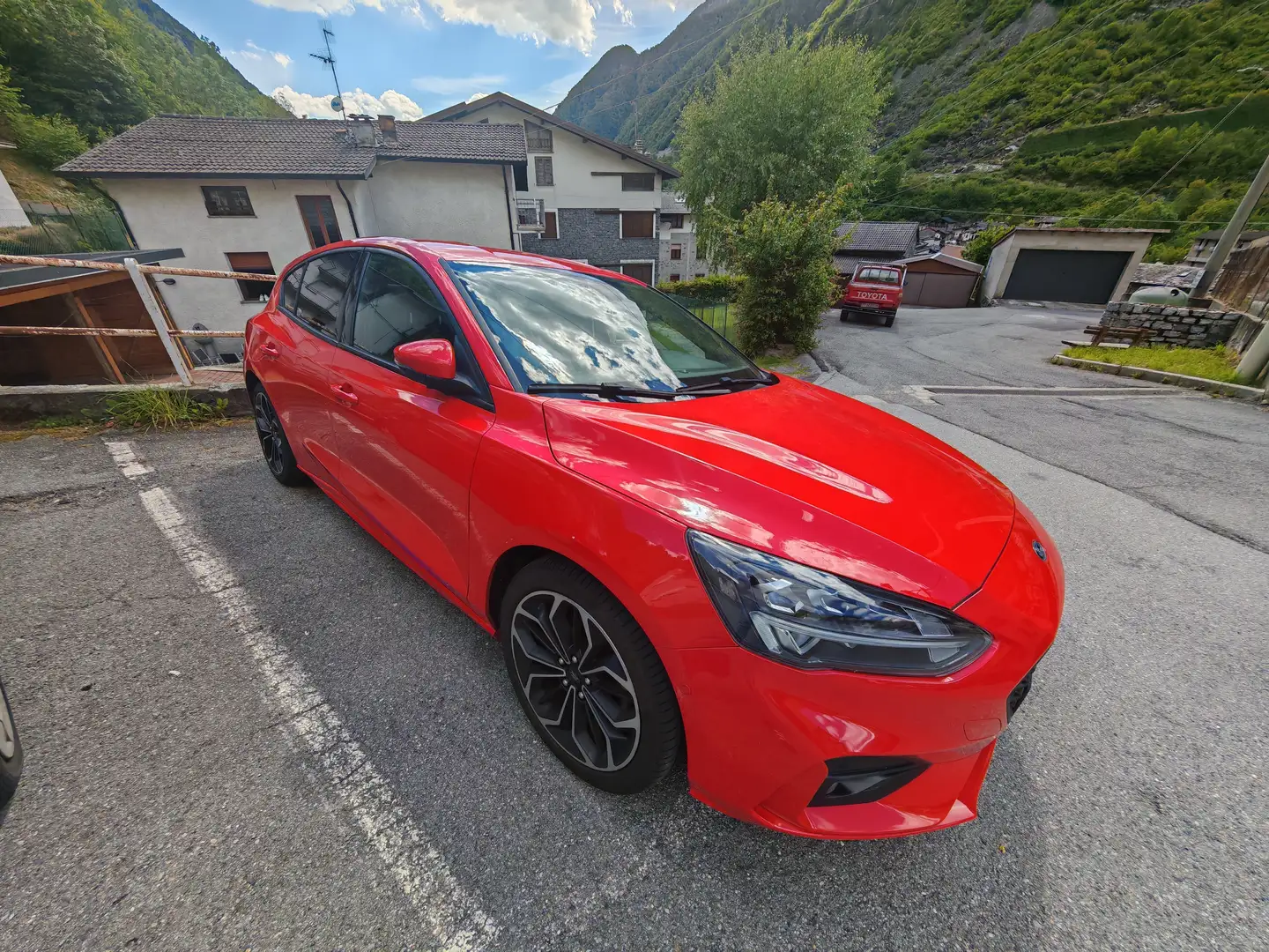 Ford Focus Focus 1.0 ecoboost ST-Line Co-pilot s Rosso - 2