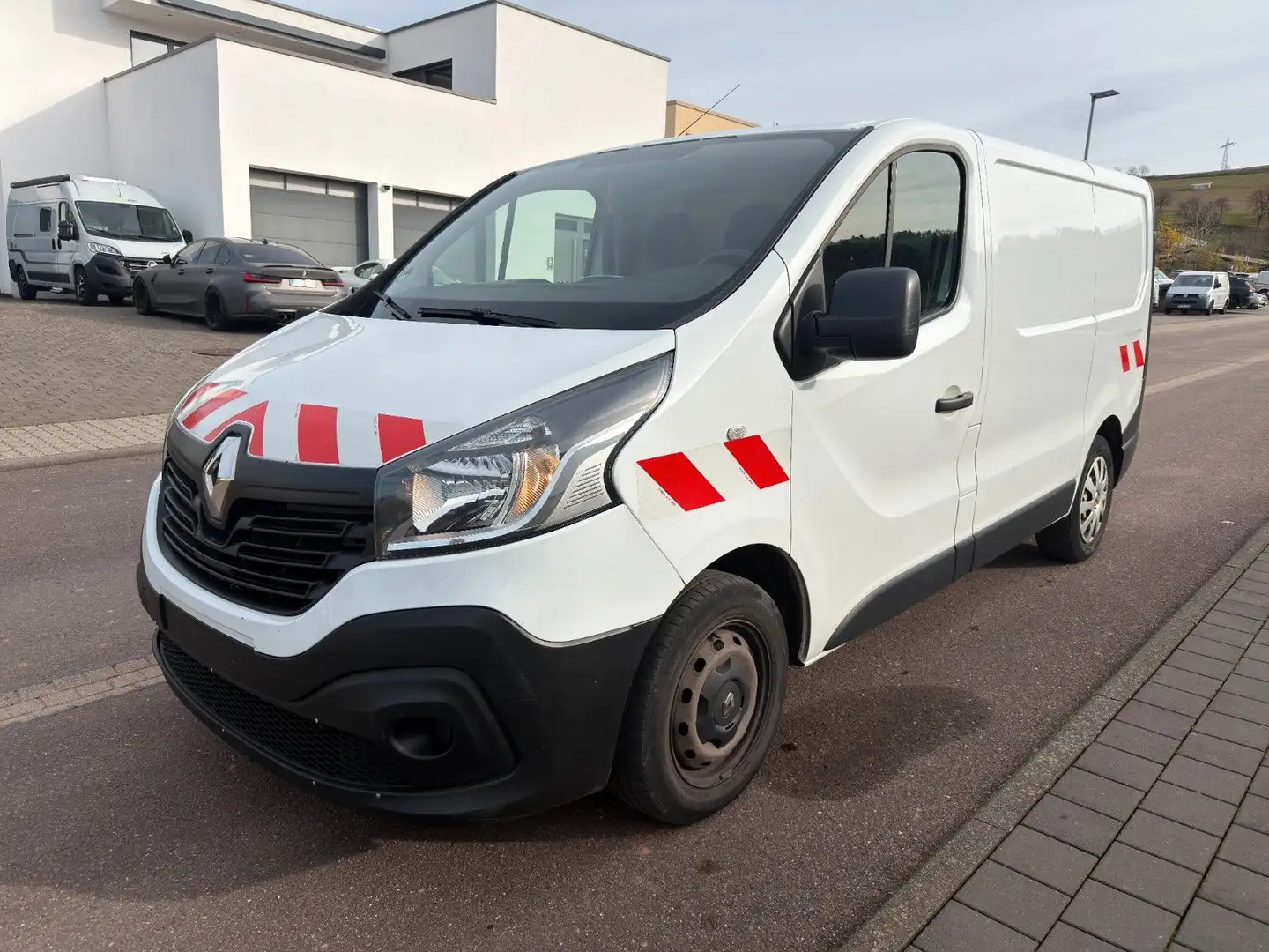 Renault Trafic Weiß - 1