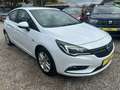 Opel Astra K Lim. *75TKM*SitzH*MFL*Klima* TÜV 05/26 Weiß - thumbnail 2