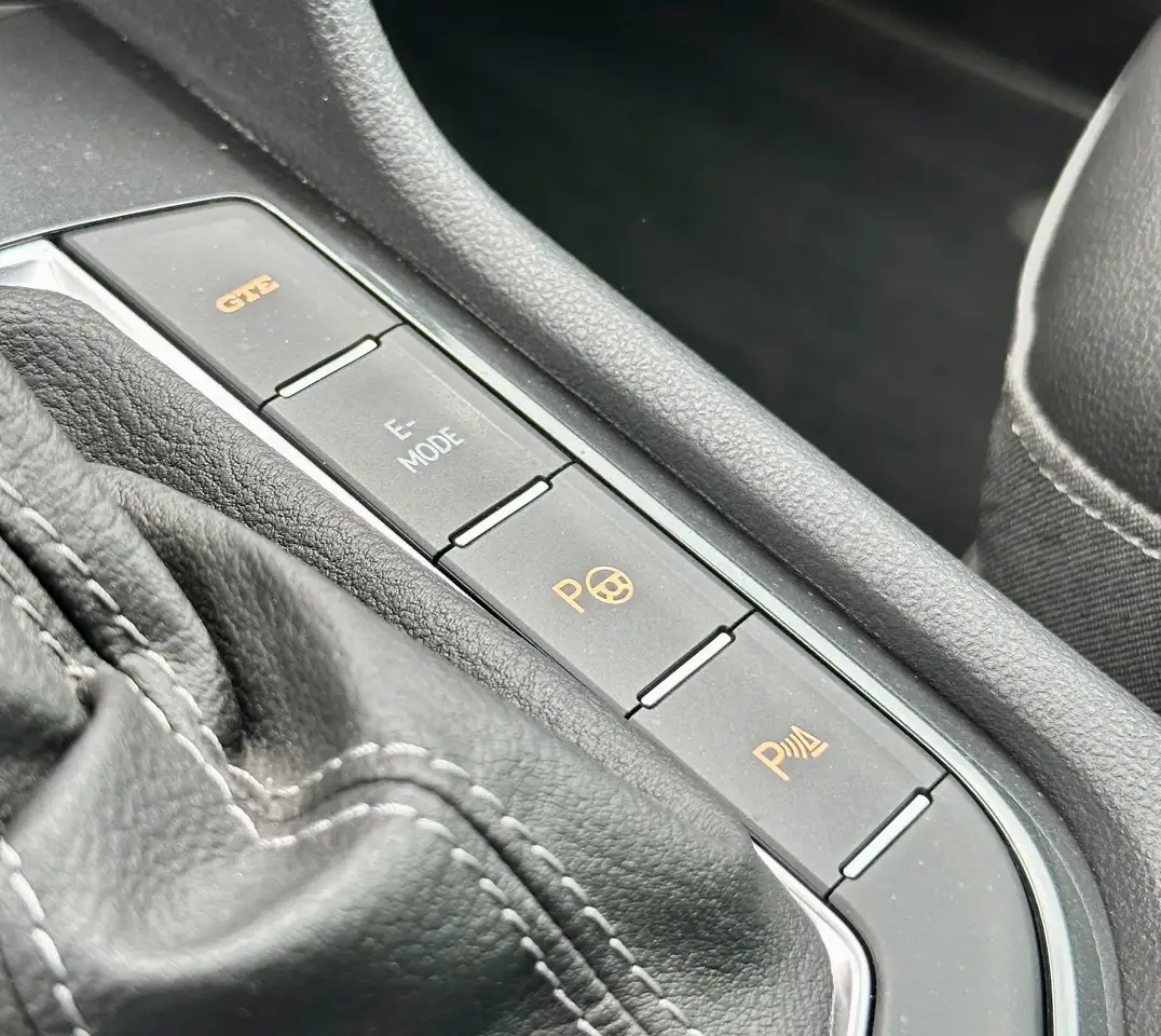 Volkswagen Tiguan eHybrid 1.4 R-Line OPF DSG VIRTUAL/CAMERA/ACC/NAVI/IQ LIGHT, миниатюра 24