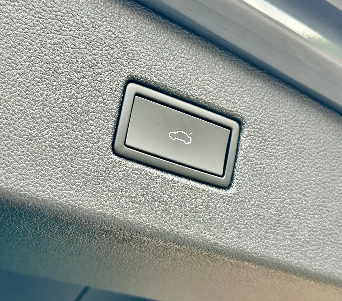 Volkswagen Tiguan eHybrid 1.4 R-Line OPF DSG VIRTUAL/CAMERA/ACC/NAVI/IQ LIGHT, миниатюра 26