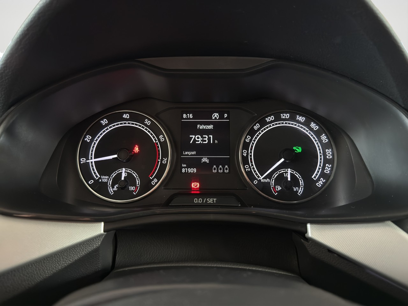 Skoda Scala 1.0 TSI DSG Drive 125 Klima Einparkhilfe — photo 12