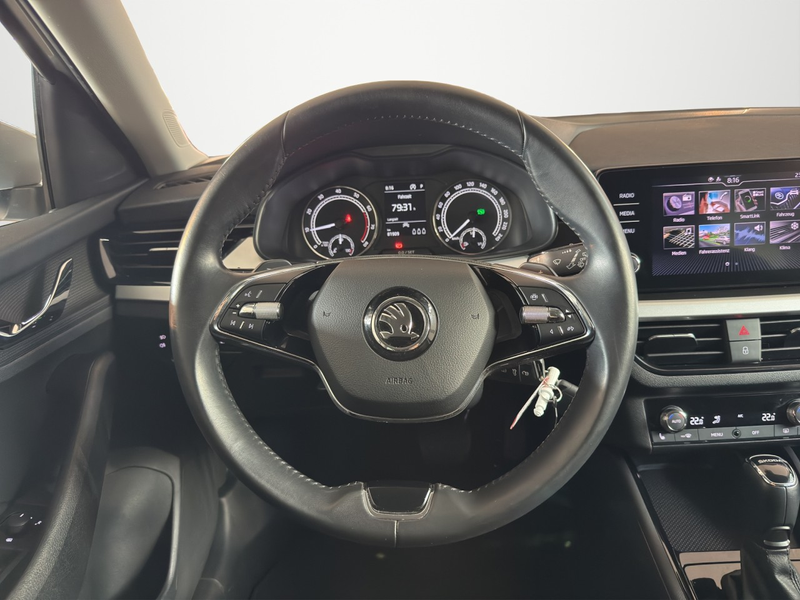 Skoda Scala 1.0 TSI DSG Drive 125 Klima Einparkhilfe — photo 11