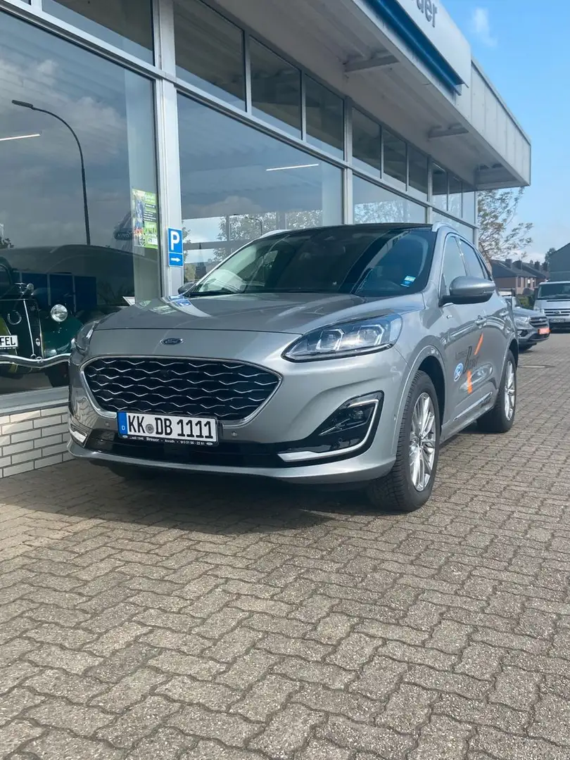 Ford Kuga Vignale Diesel AHK Pano. Autom. Silber - 2