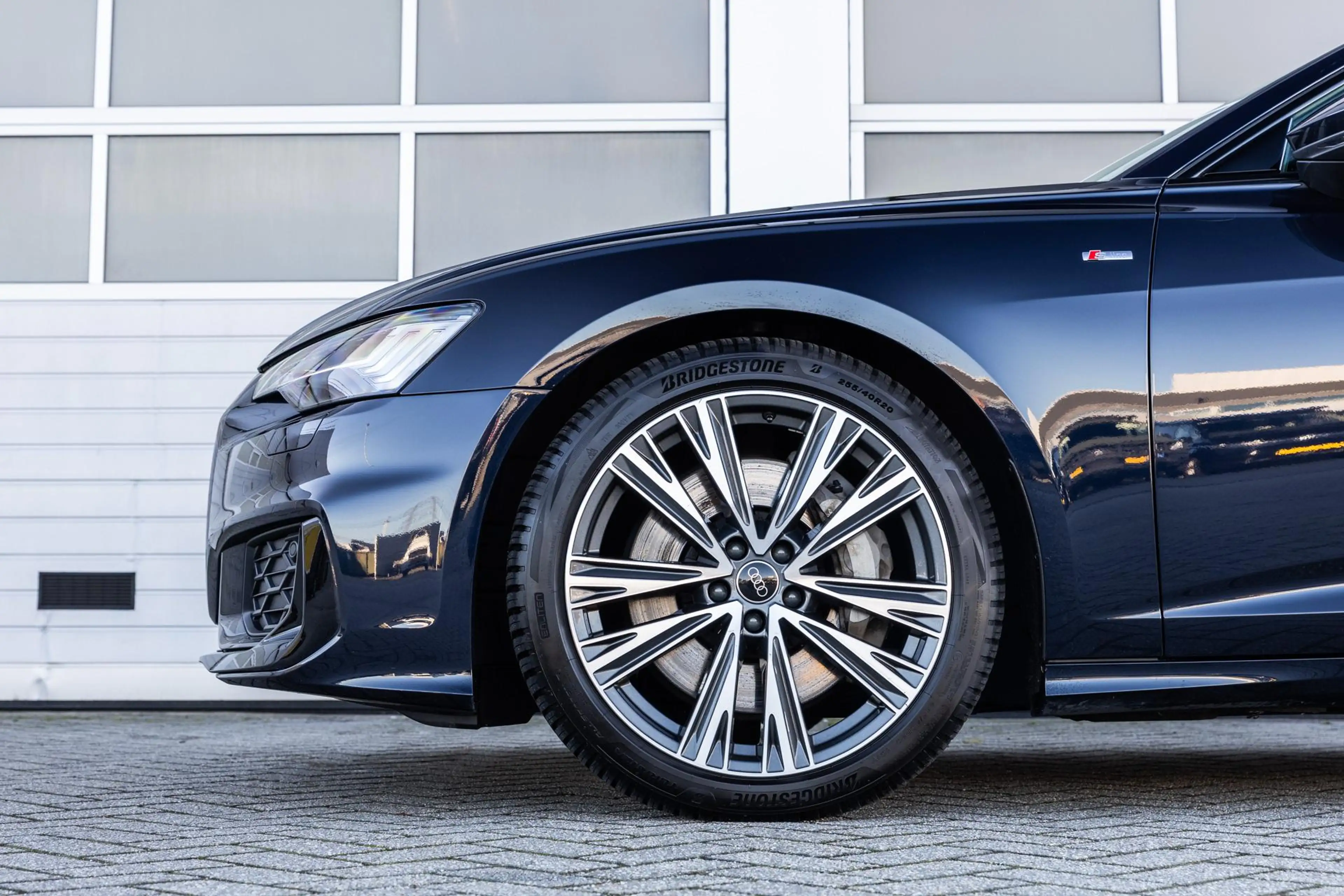 Audi A6 Avant 50 TFSIe 299pk quattro S edition | Panoramad — photo 13