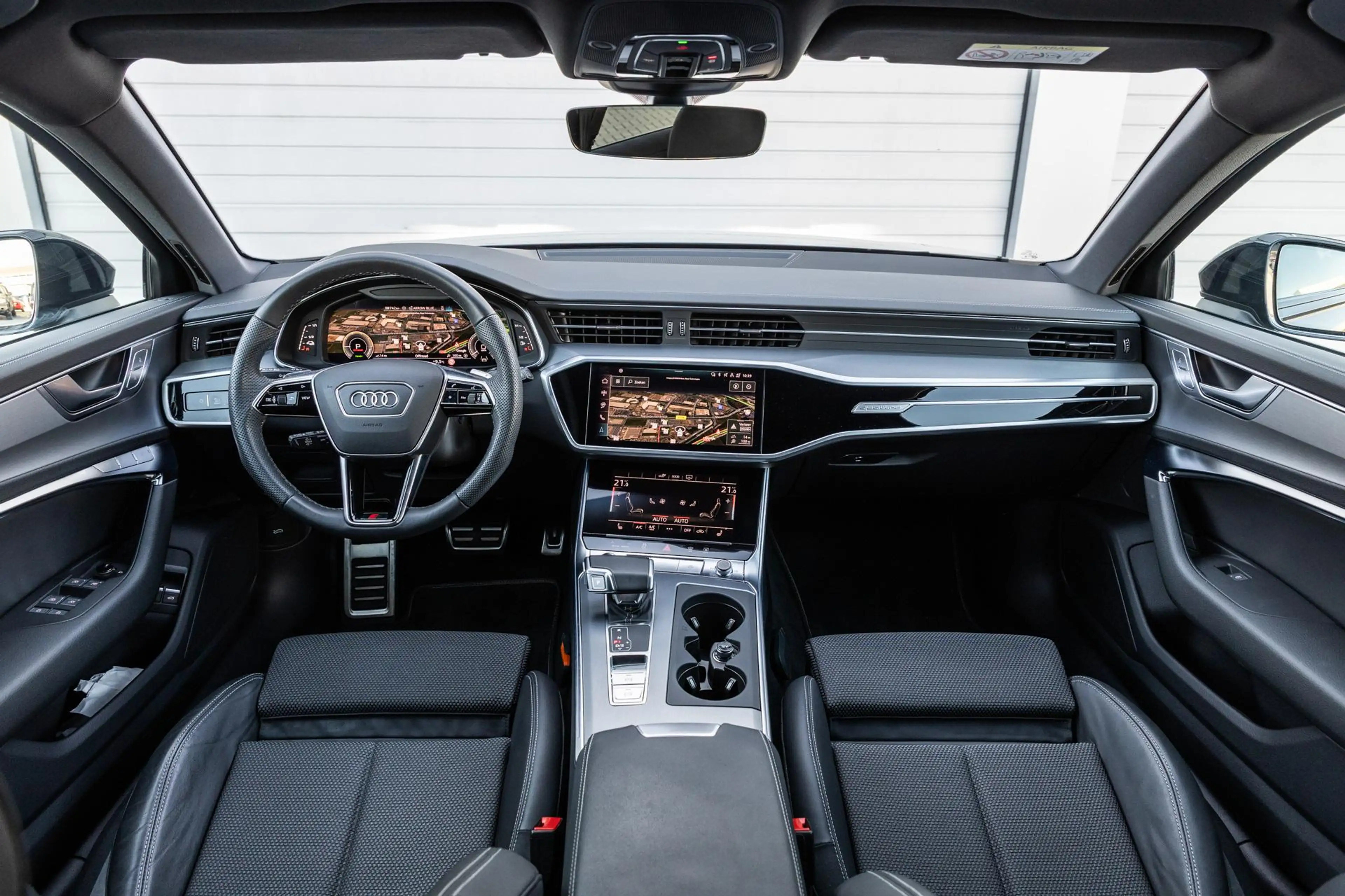 Audi A6 Avant 50 TFSIe 299pk quattro S edition | Panoramad — photo 4