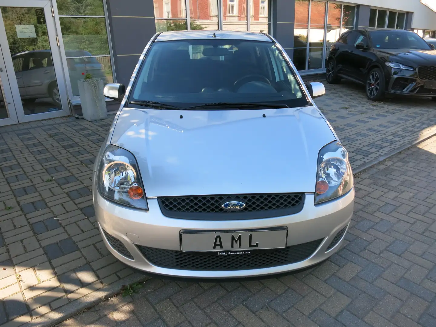 Ford Fiesta Style TÜV+AU NEU SCHECKHEFTGEPFLEGT 2.HAND Silber - 2