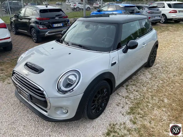 MINI One D Cooper D Baker Street
