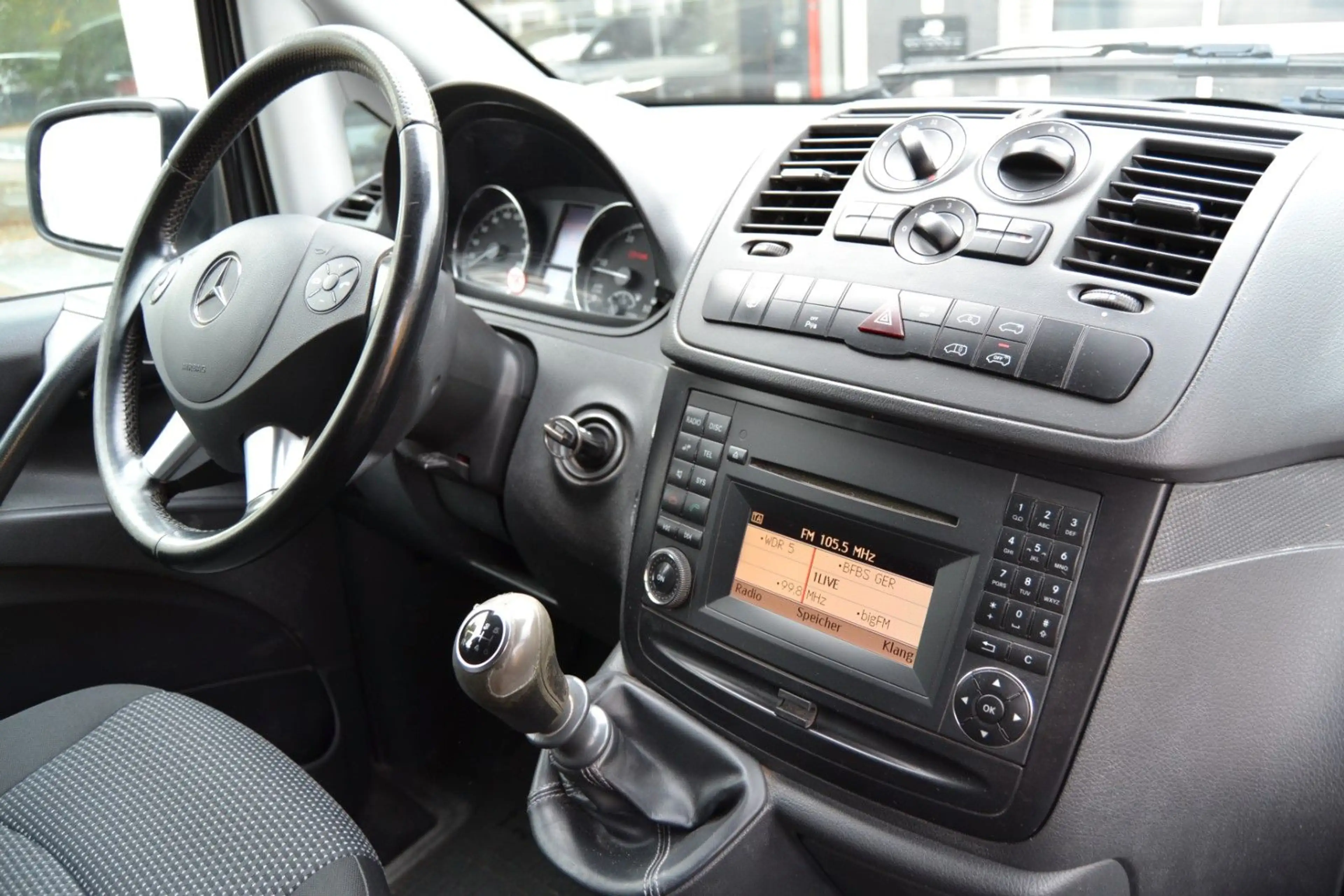 Mercedes-Benz Vito Kasten 113 CDI*Regale*SHZ*PDC*Klima*1 Hand* — photo 14