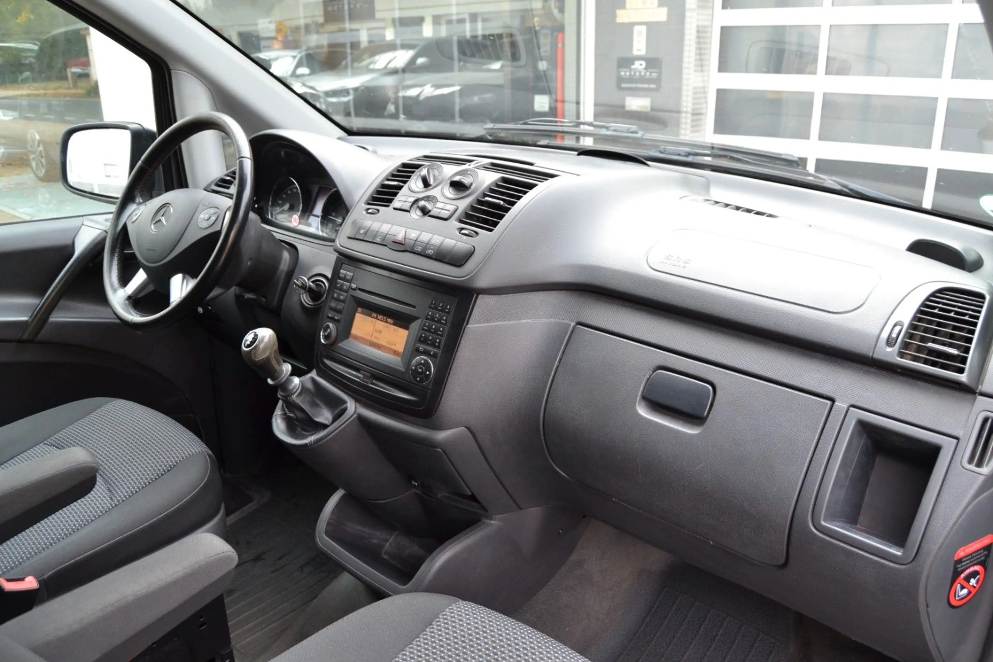 Mercedes-Benz Vito Kasten 113 CDI*Regale*SHZ*PDC*Klima*1 Hand* — photo 12