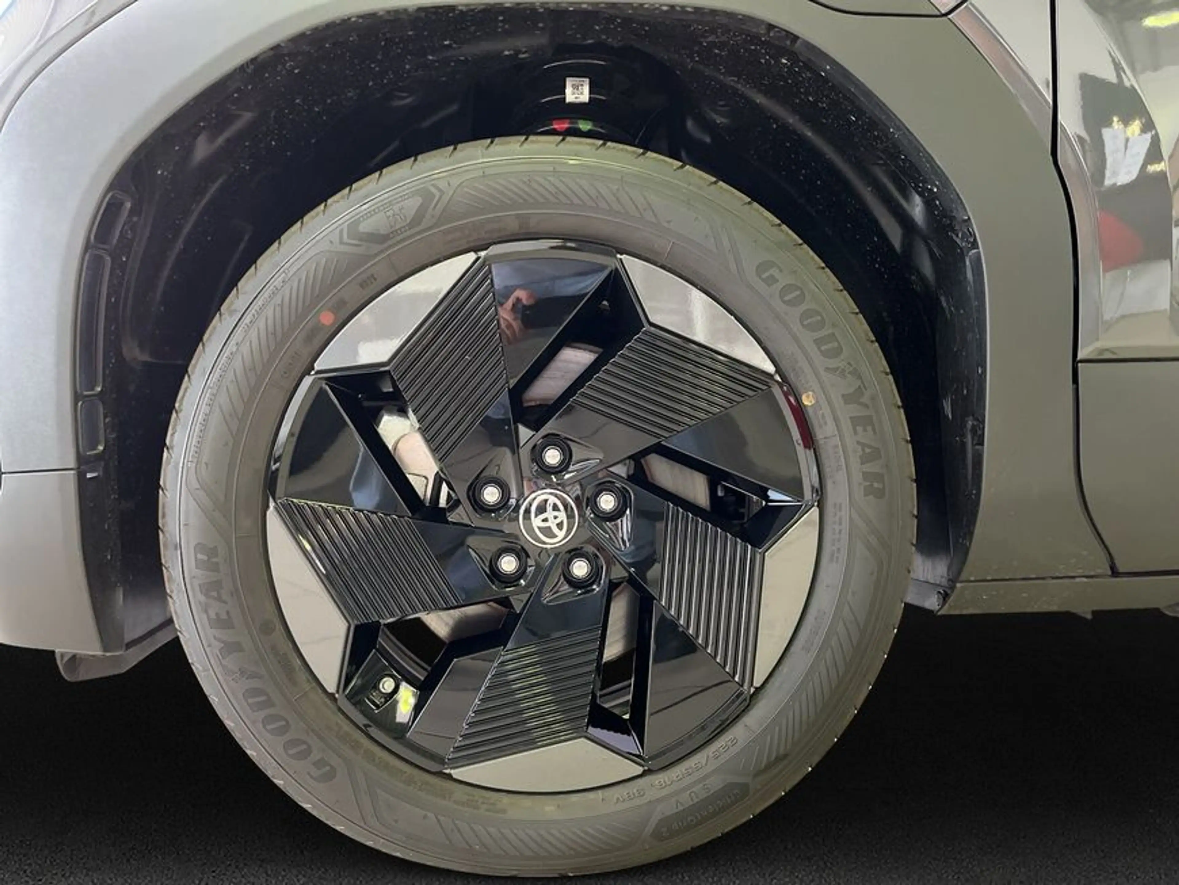 Toyota Urban Cruiser 61kWh Teamplayer — photo 8