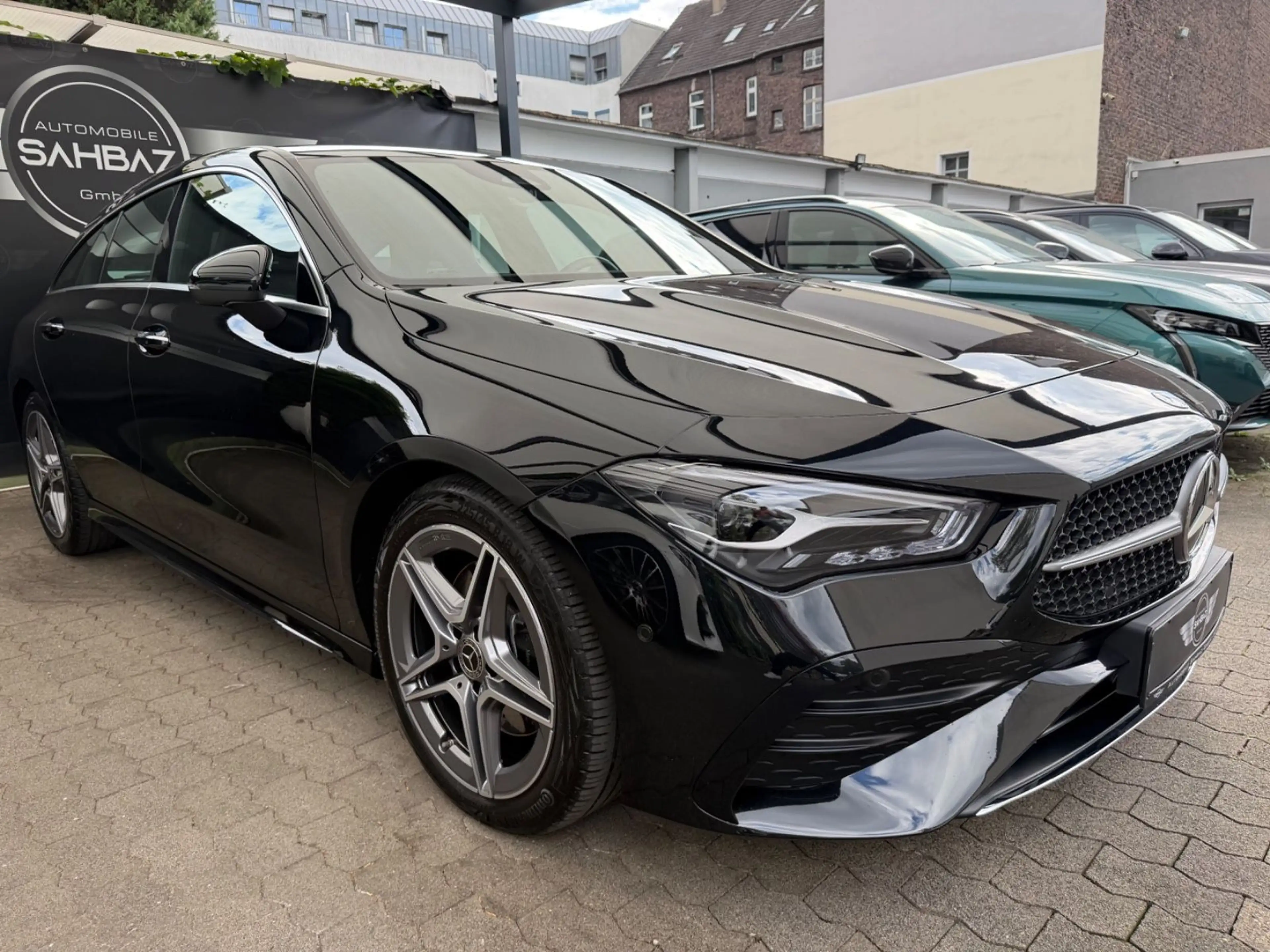Mercedes-Benz CLA 220 CLA 220 D Shooting Brake* AMG*KEYLESS*DISTR*TOWI