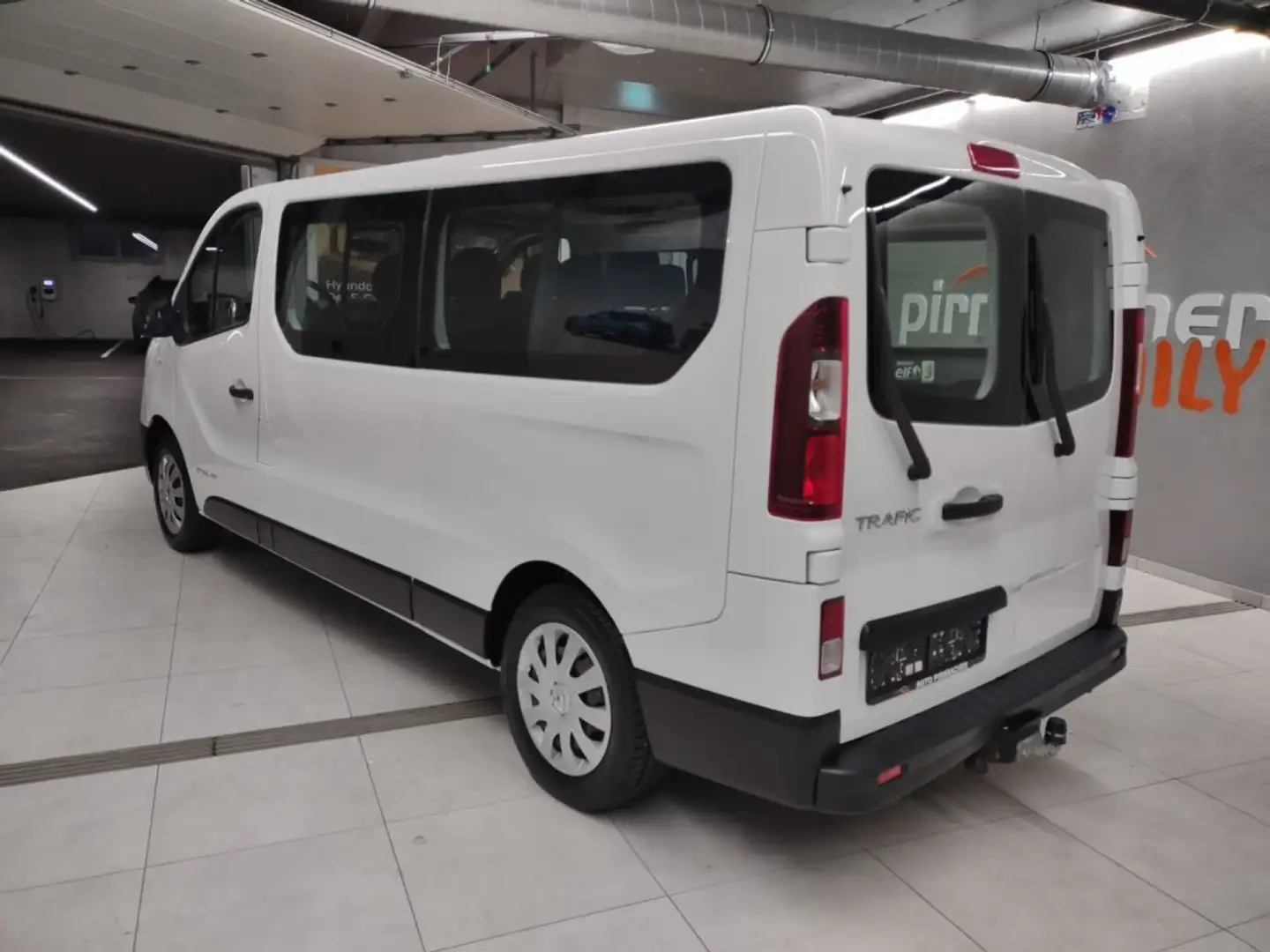 Renault Trafic PKW Grand Passenger Expression ENERGY Twin- Weiß - 2