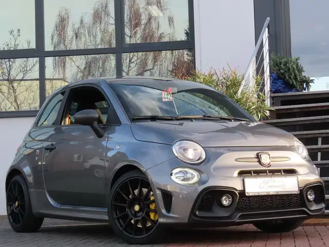 Abarth 595 Competizione Rennsport Sitze Klimaauto.