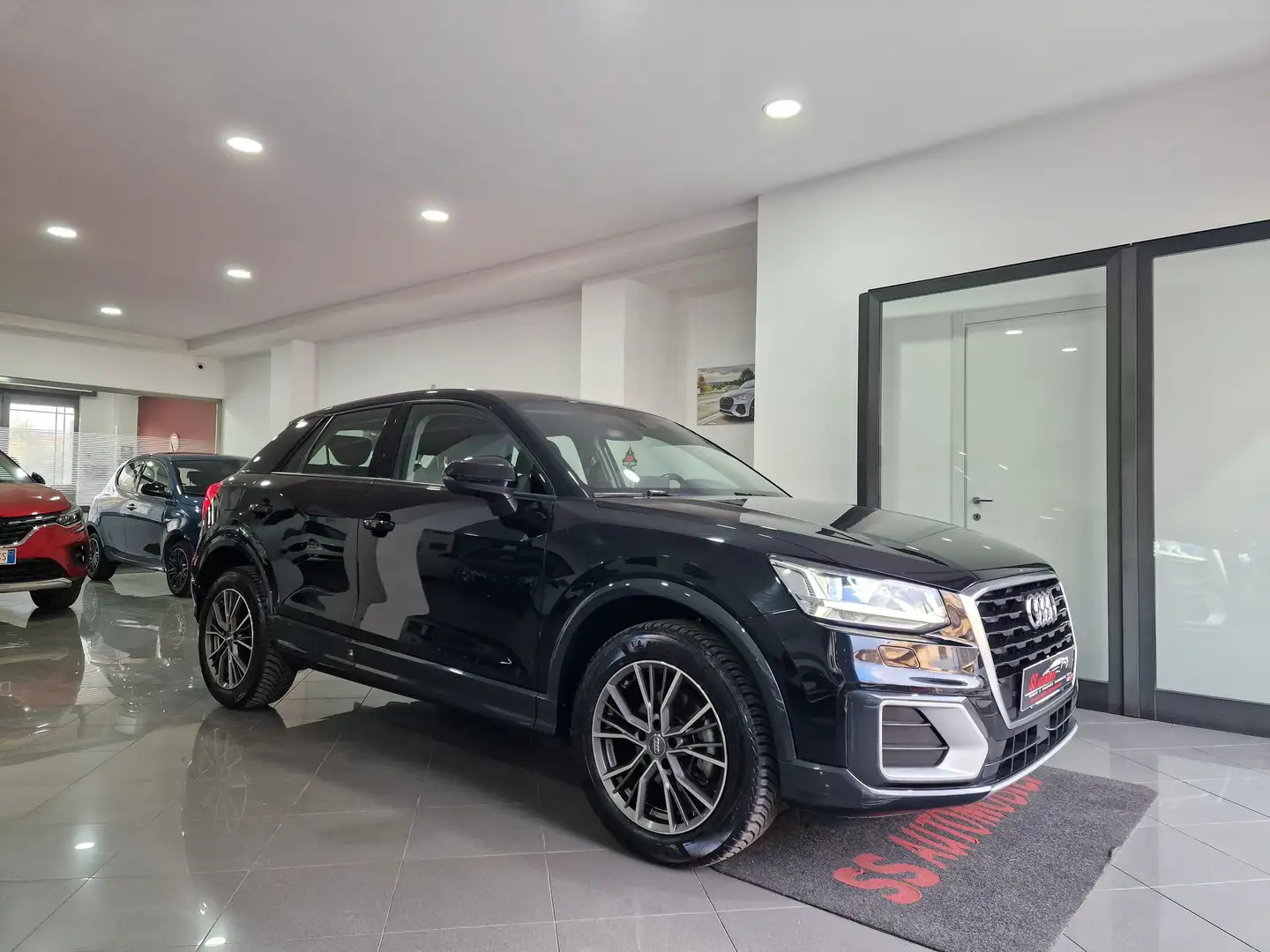 Audi Q2 30 1.6 tdi Admired s-tronic MY19 Noir - 1