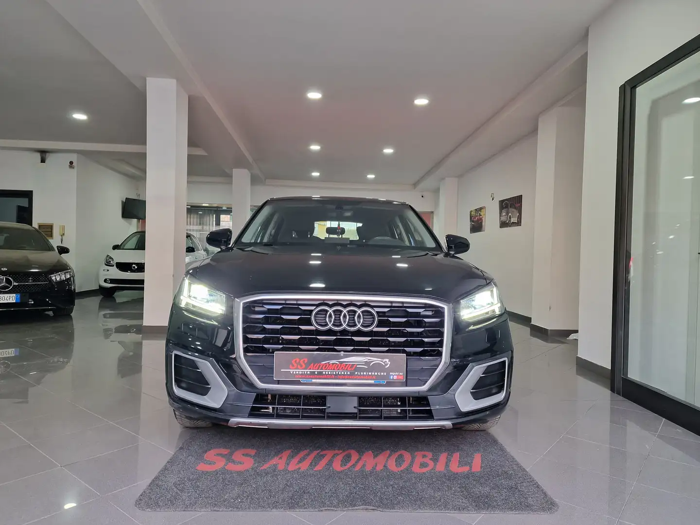 Audi Q2 30 1.6 tdi Admired s-tronic MY19 Noir - 2