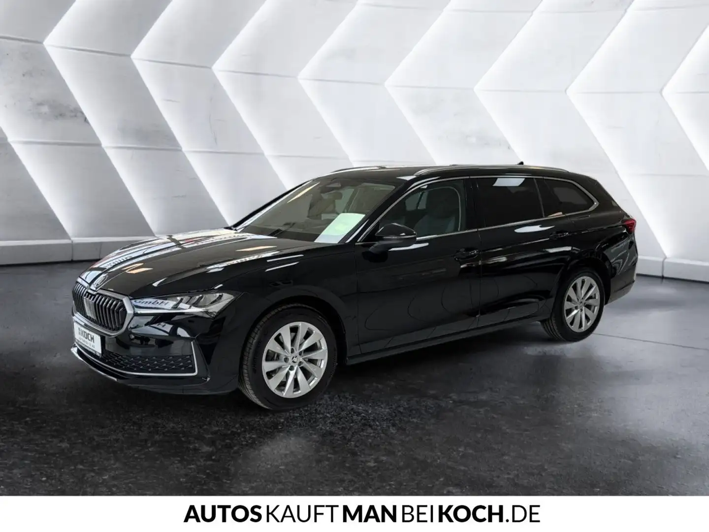 Skoda Superb Combi IV 1.5 TSI DSG SELECTION HuD AHK NAV Schwarz - 2