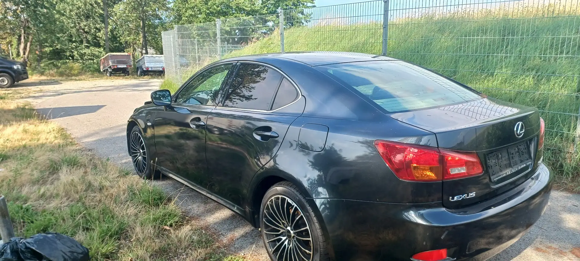 Lexus IS 220d 220 d Executive - 1