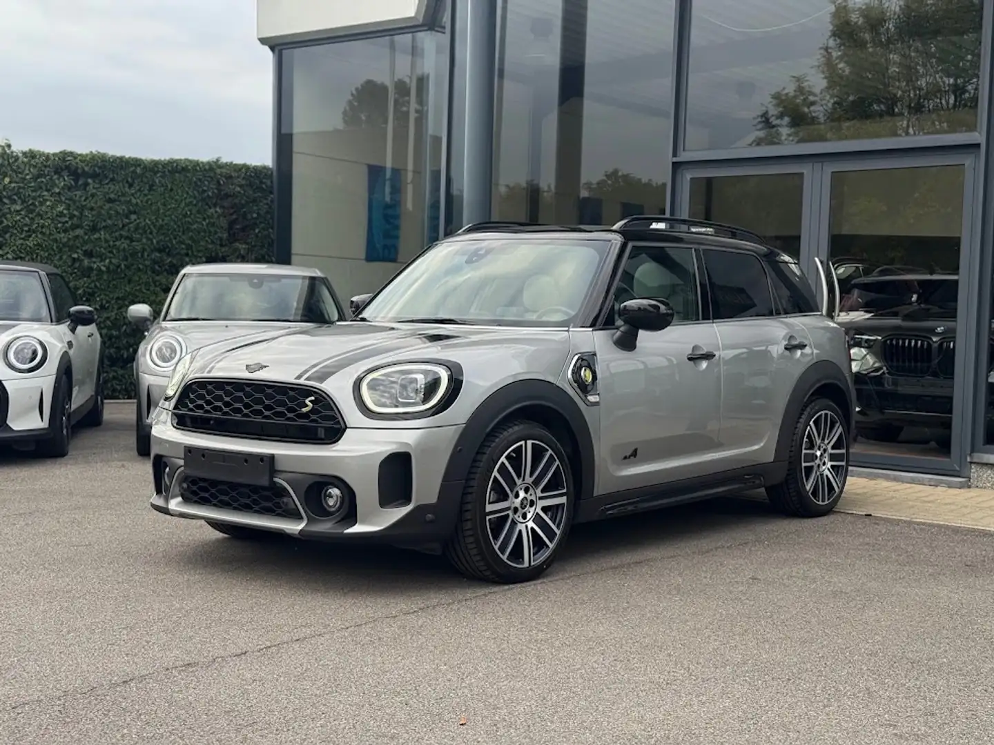 MINI Cooper SE Countryman - PHEV / PANO / ACC / HUD / H-K / CAM / MEM SEAT Grijs - 2