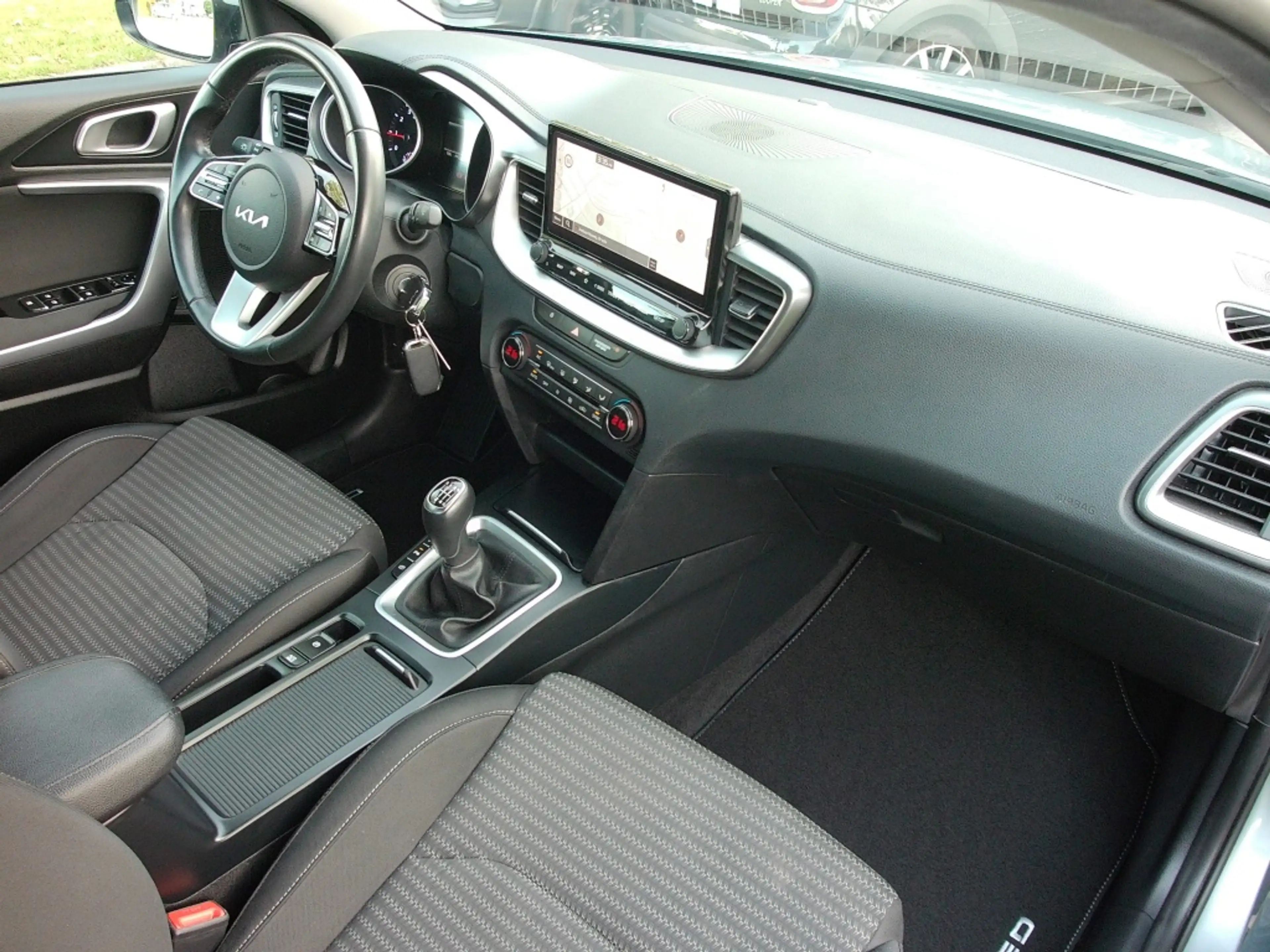 Kia Ceed SW / cee'd SW 1.0 T-GDi 120pk DynamicLine Clima Navi Thaak afn-k — photo 23