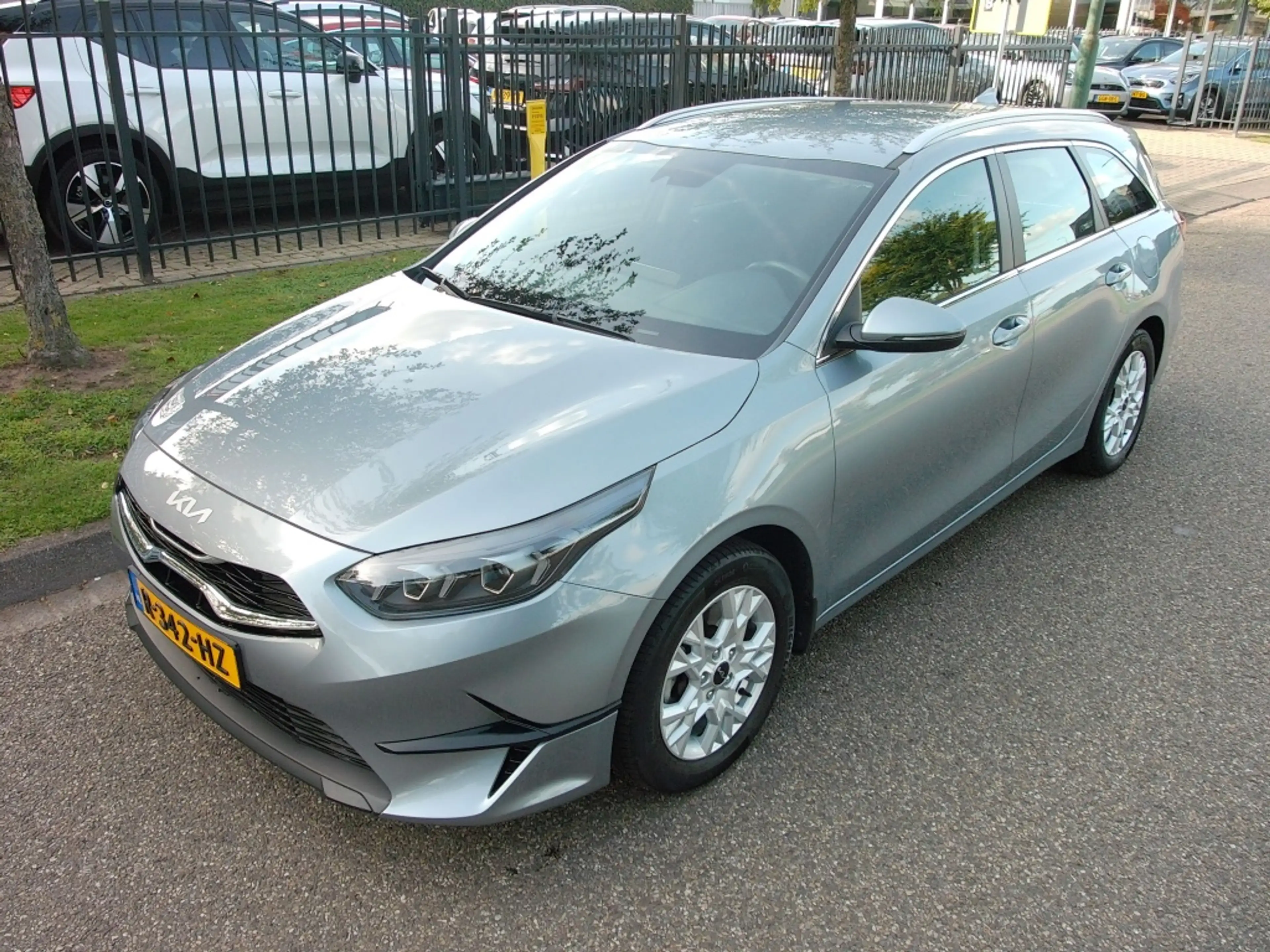 Kia Ceed SW / cee'd SW 1.0 T-GDi 120pk DynamicLine Clima Navi Thaak afn-k — photo 2
