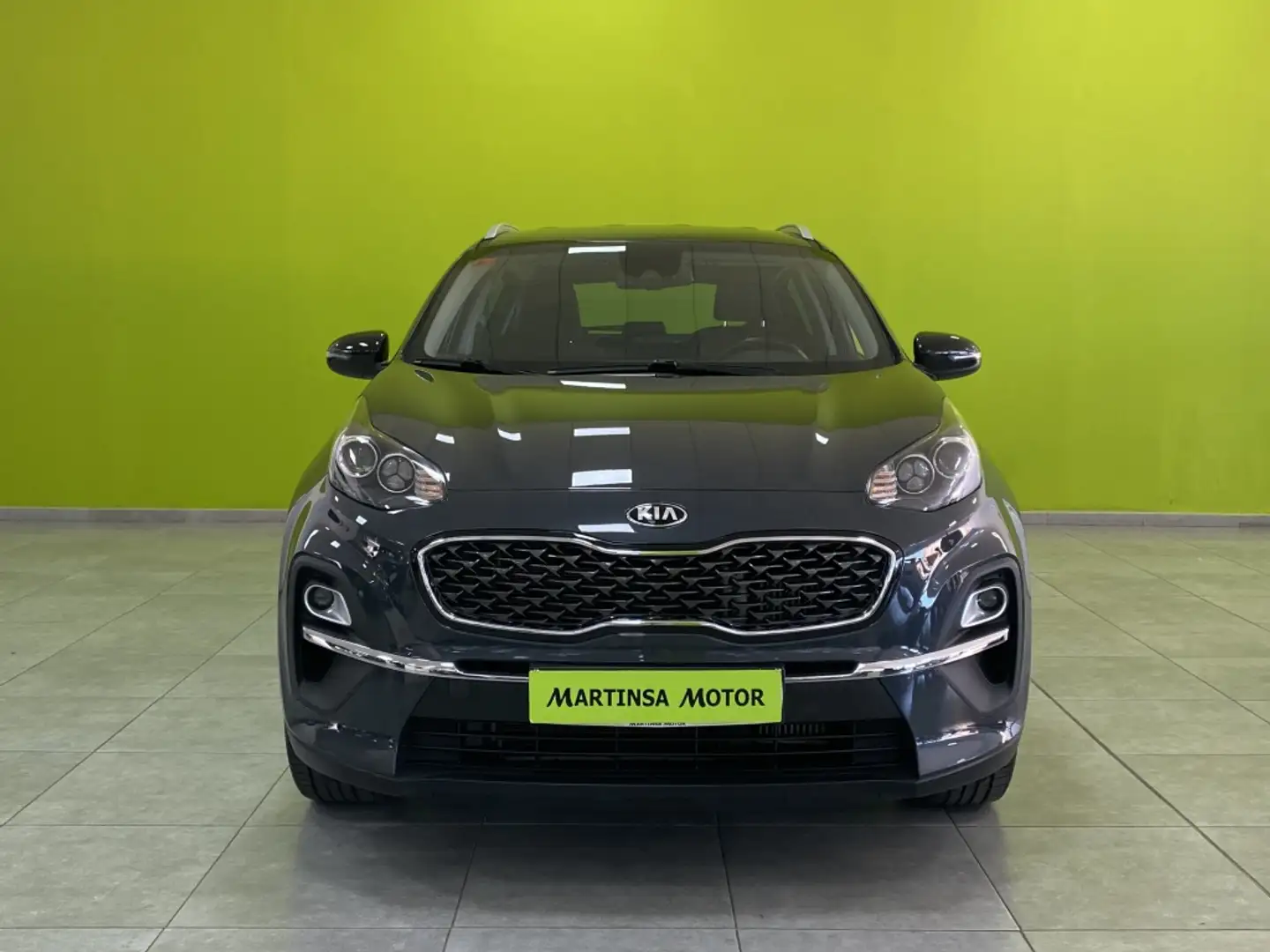 Kia Sportage 1.6 MHEV Drive Plus 4x2 136 Grijs - 2
