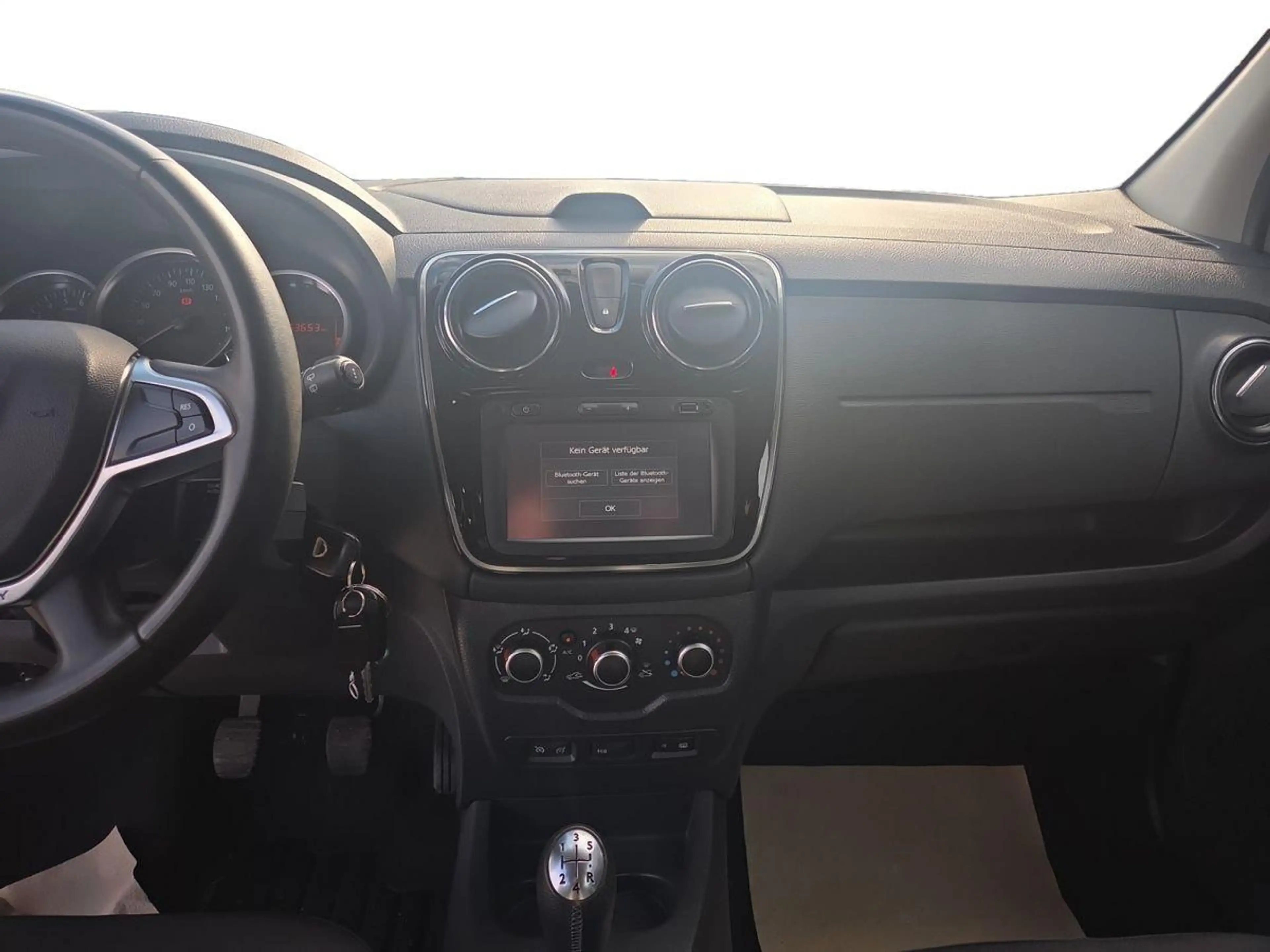 Dacia Lodgy 1.2 16V TCE KAT — photo 9