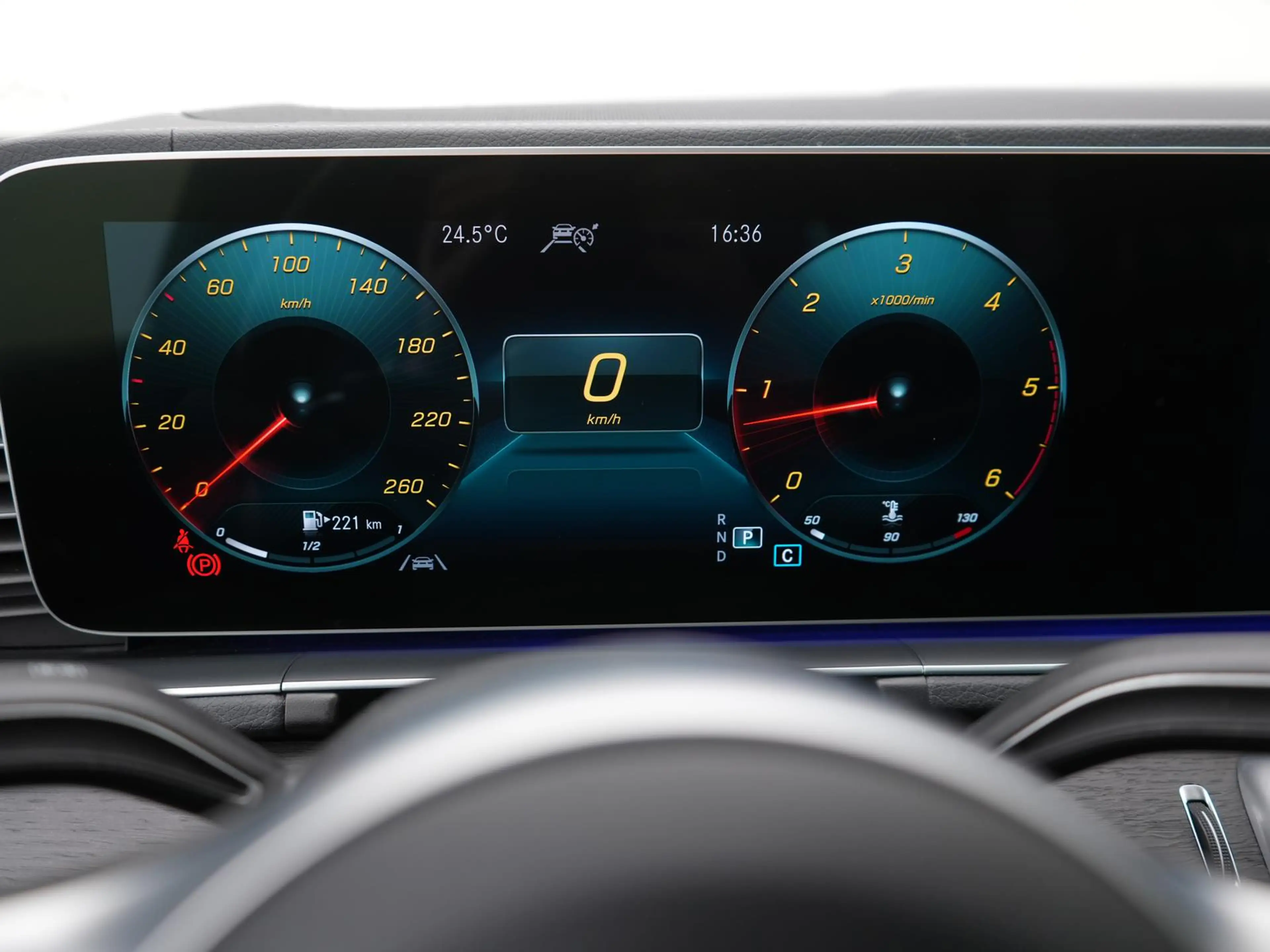 Mercedes-Benz GLS 400 d 4Matic AMG-Line,7P,MULTI,LUFT,PANO,360 — photo 14