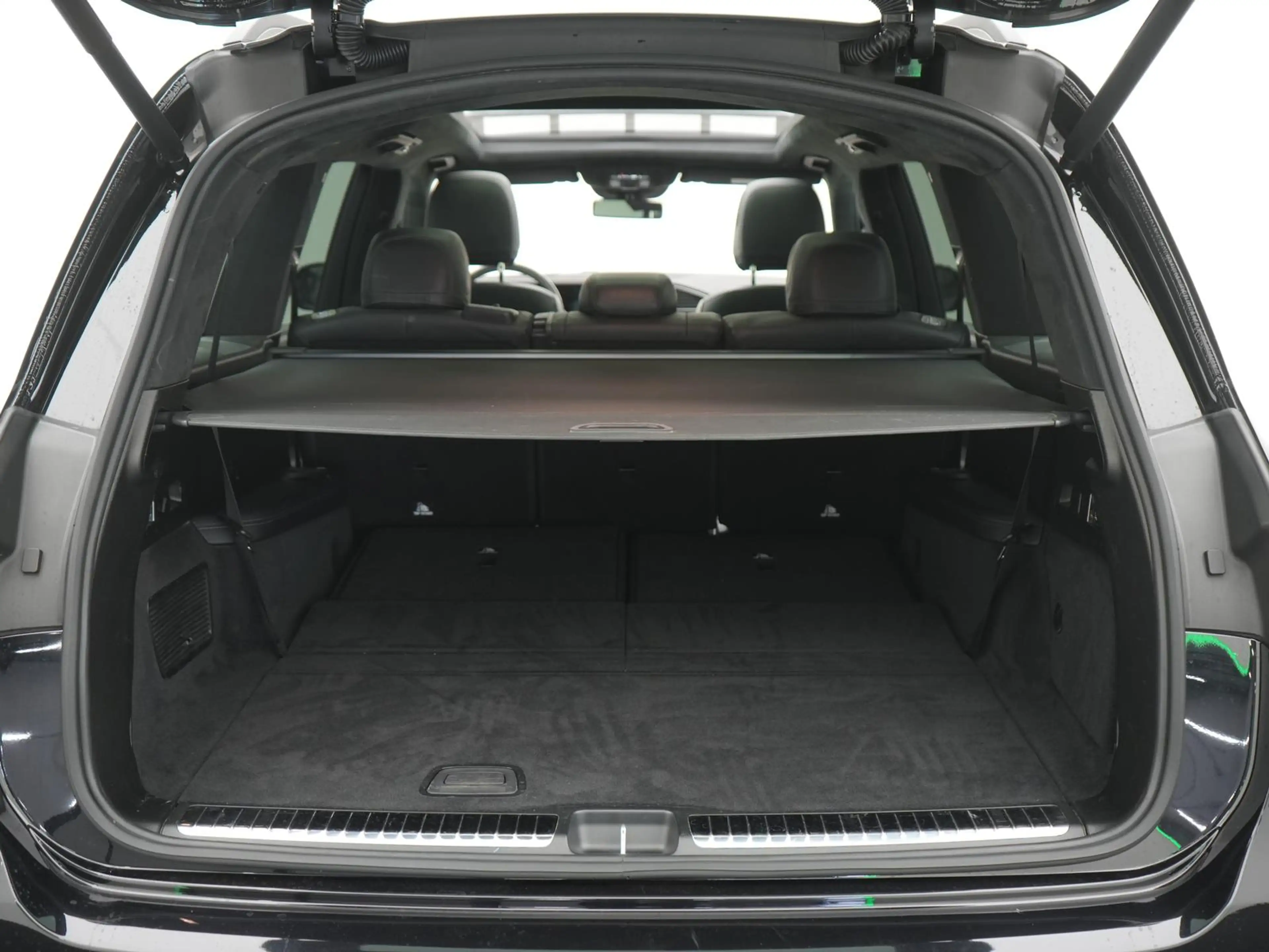 Mercedes-Benz GLS 400 d 4Matic AMG-Line,7P,MULTI,LUFT,PANO,360 — photo 9