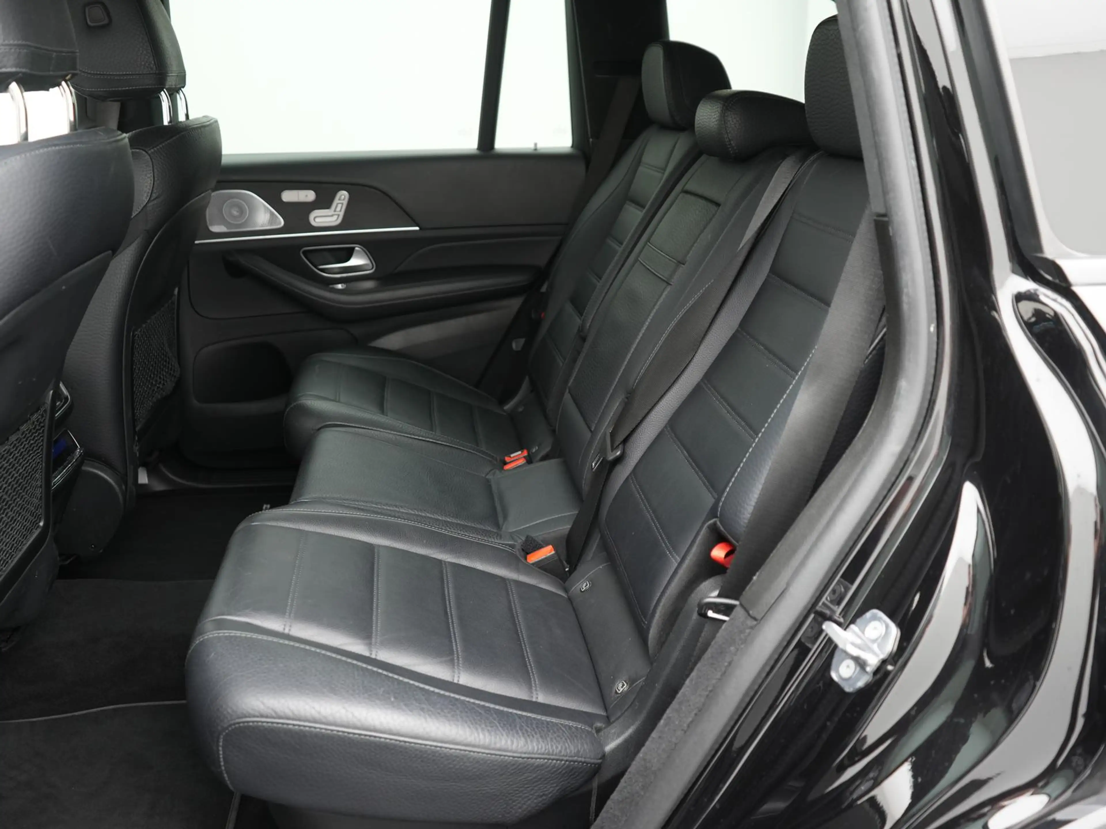 Mercedes-Benz GLS 400 d 4Matic AMG-Line,7P,MULTI,LUFT,PANO,360 — photo 7