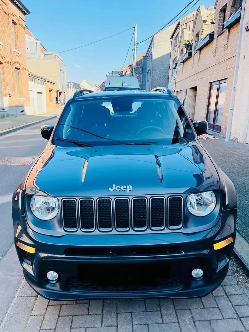 Jeep Renegade 1.5+T4+MHEV+Limited+DCT(EU6.4) Grijs - 1