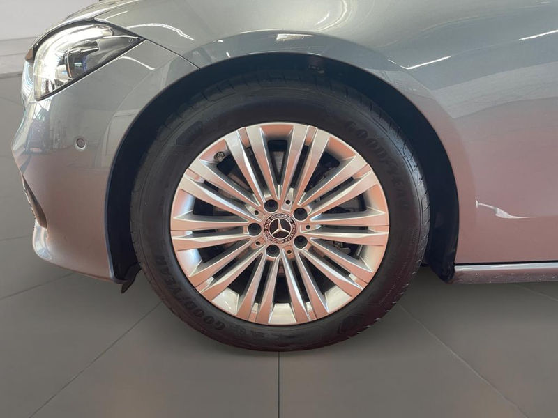 Mercedes-Benz C 200 T Avantgarde Avantgarde+MBUX+Wide+Cam+LED — photo 7
