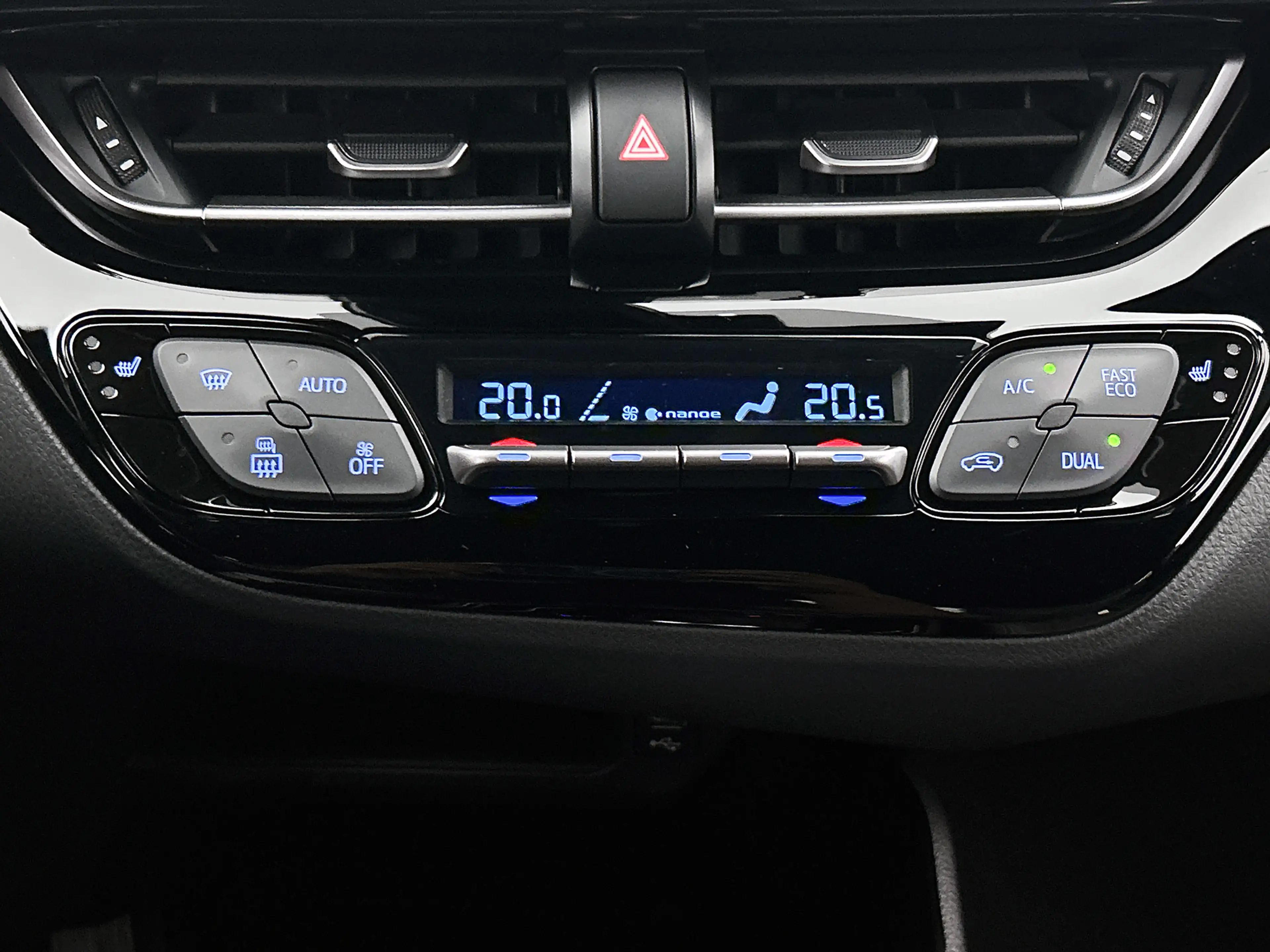 Toyota C-HR 2.0 Hybrid Executive | Nederlandse Auto | Trekhaak — photo 10