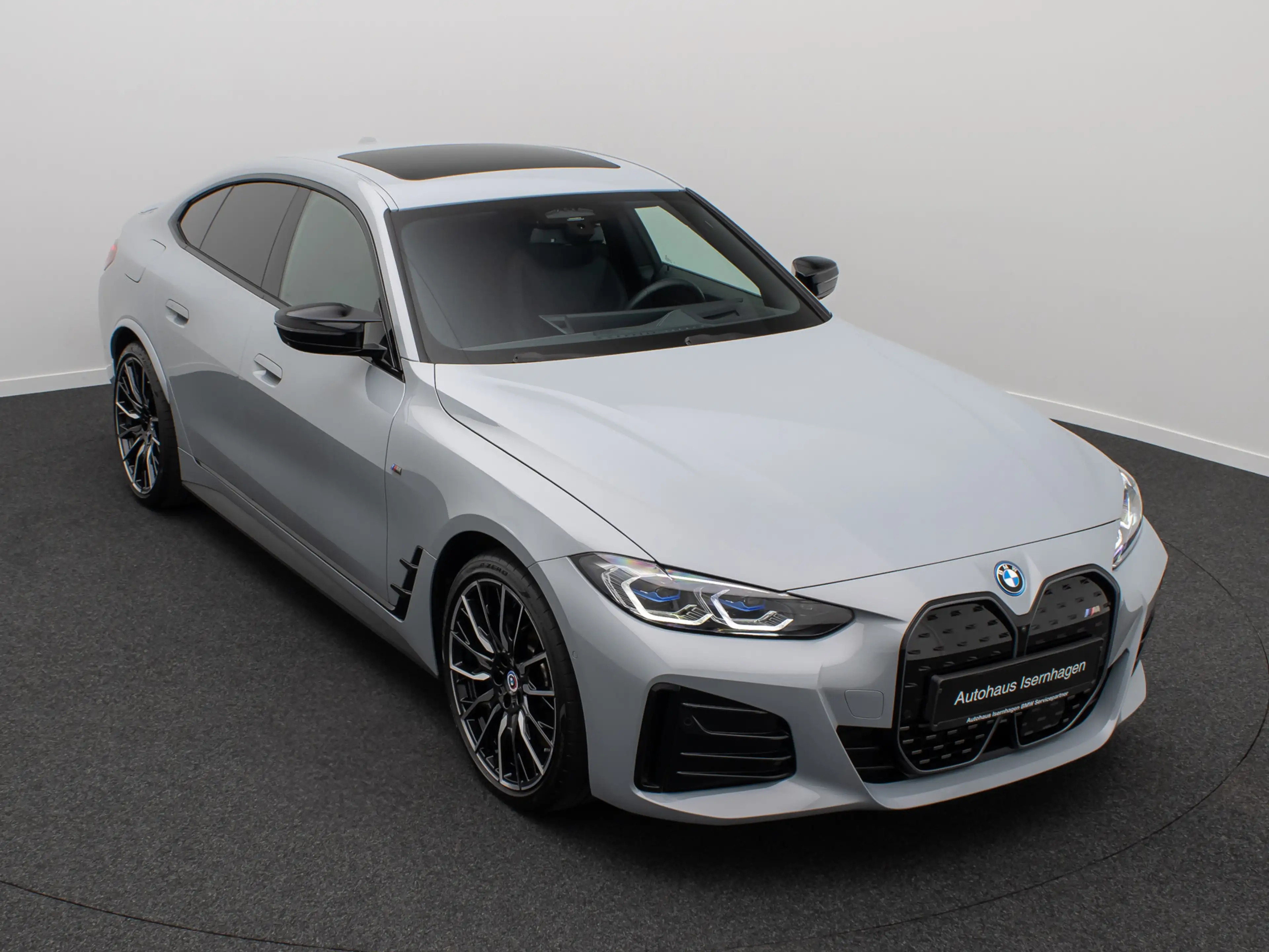 BMW i4 HUD DAB Laser 360°Glasdach 20 — photo 3