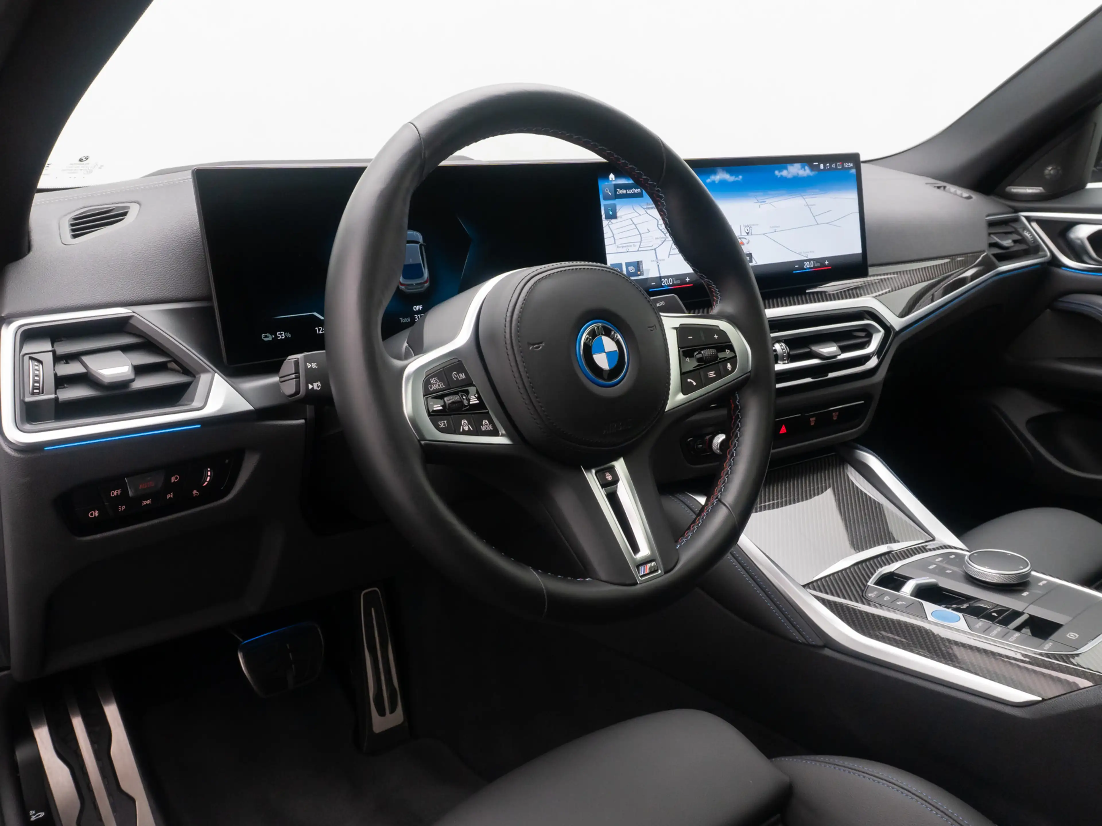 BMW i4 HUD DAB Laser 360°Glasdach 20 — photo 20
