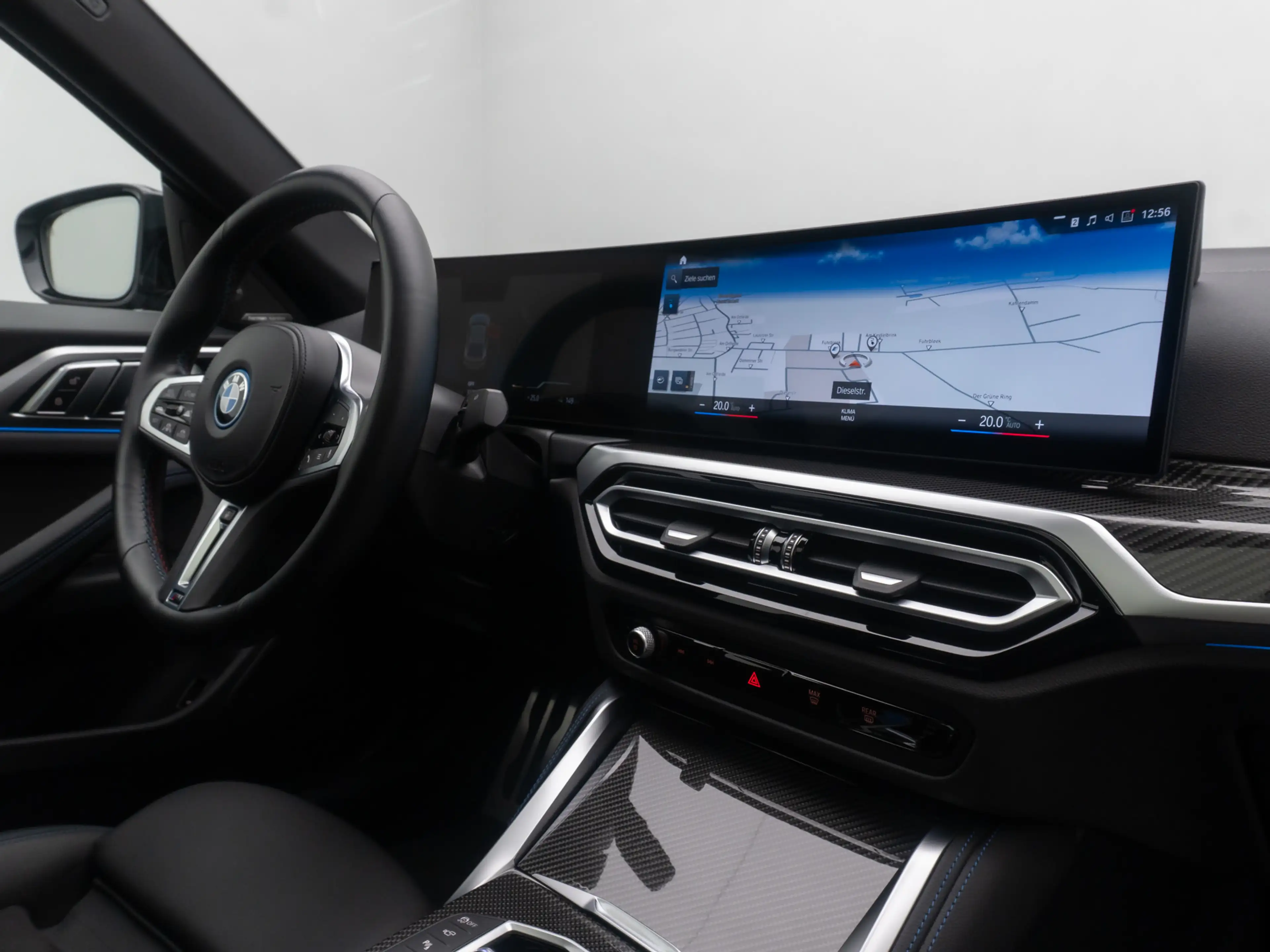 BMW i4 HUD DAB Laser 360°Glasdach 20 — photo 37