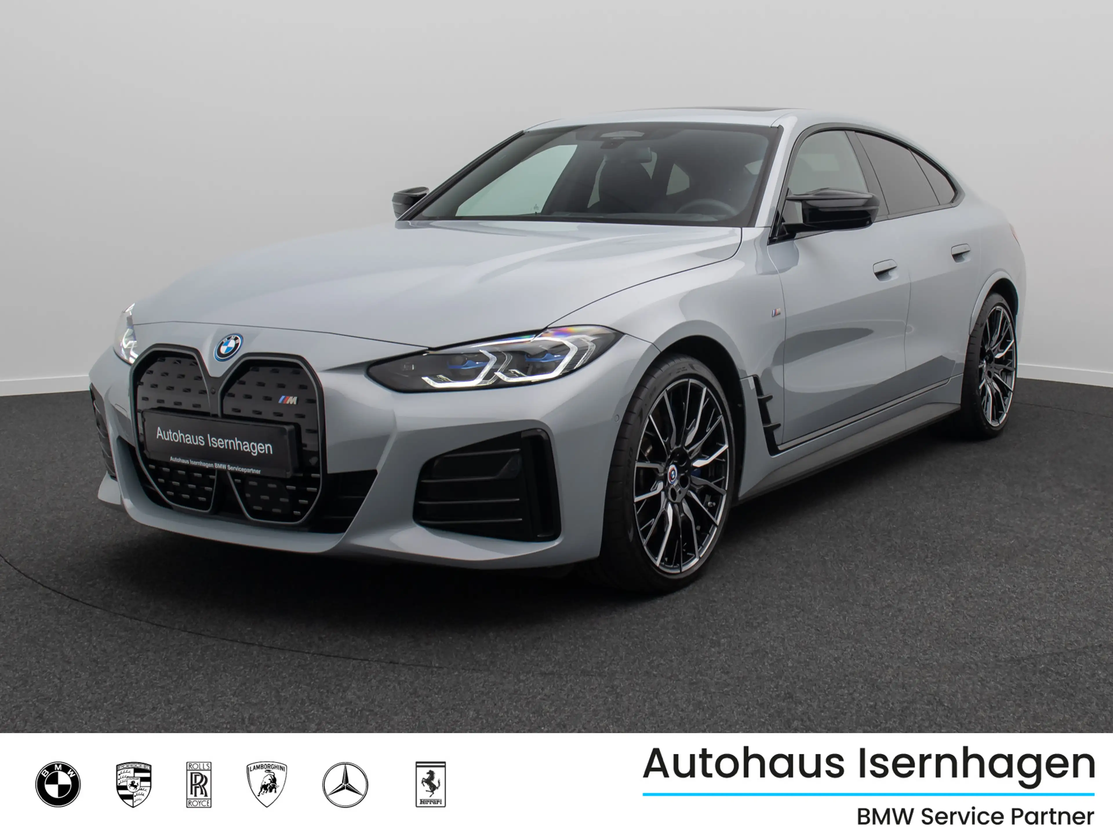 BMW i4 HUD DAB Laser 360°Glasdach 20