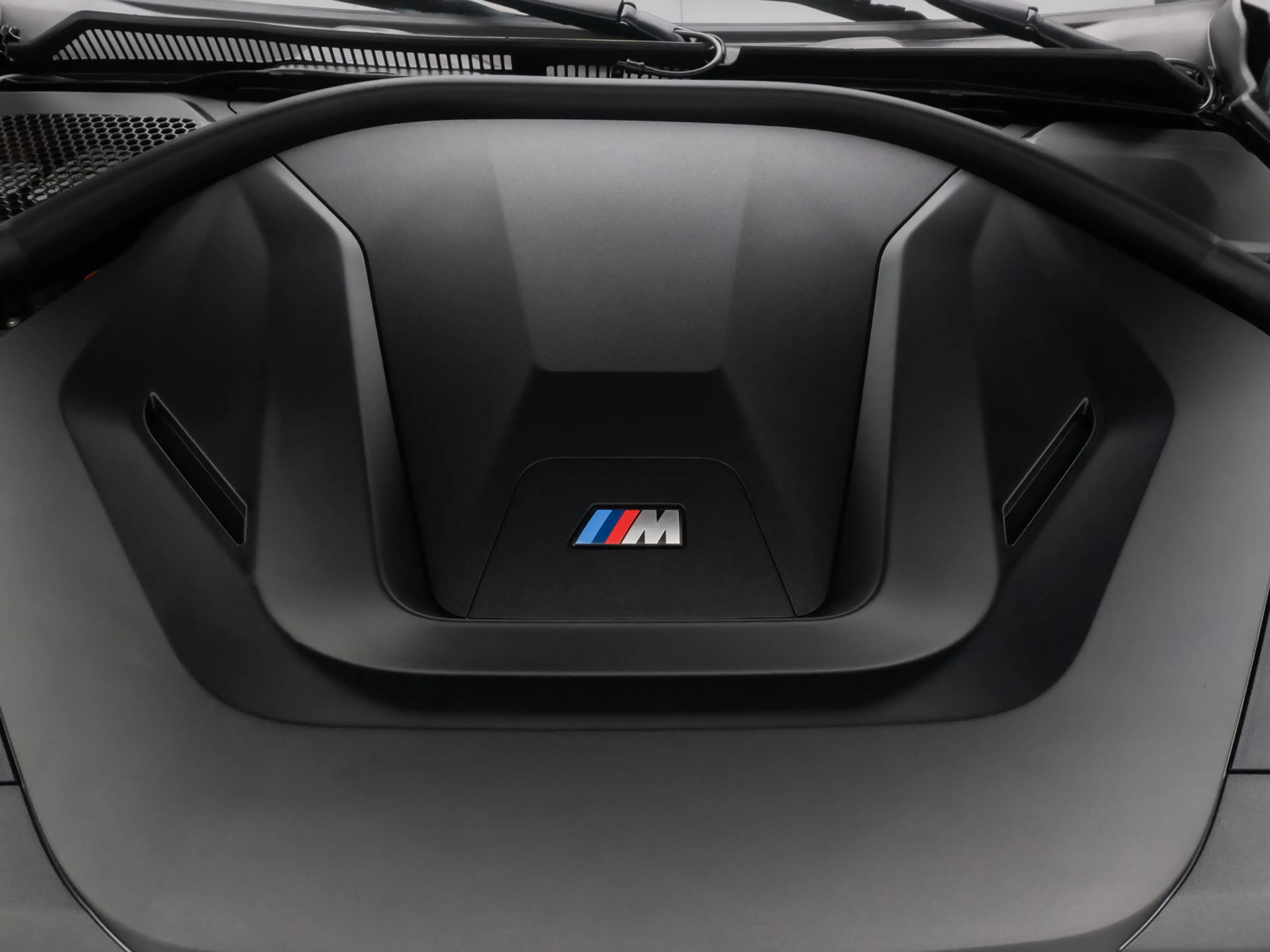 BMW i4 HUD DAB Laser 360°Glasdach 20 — photo 14