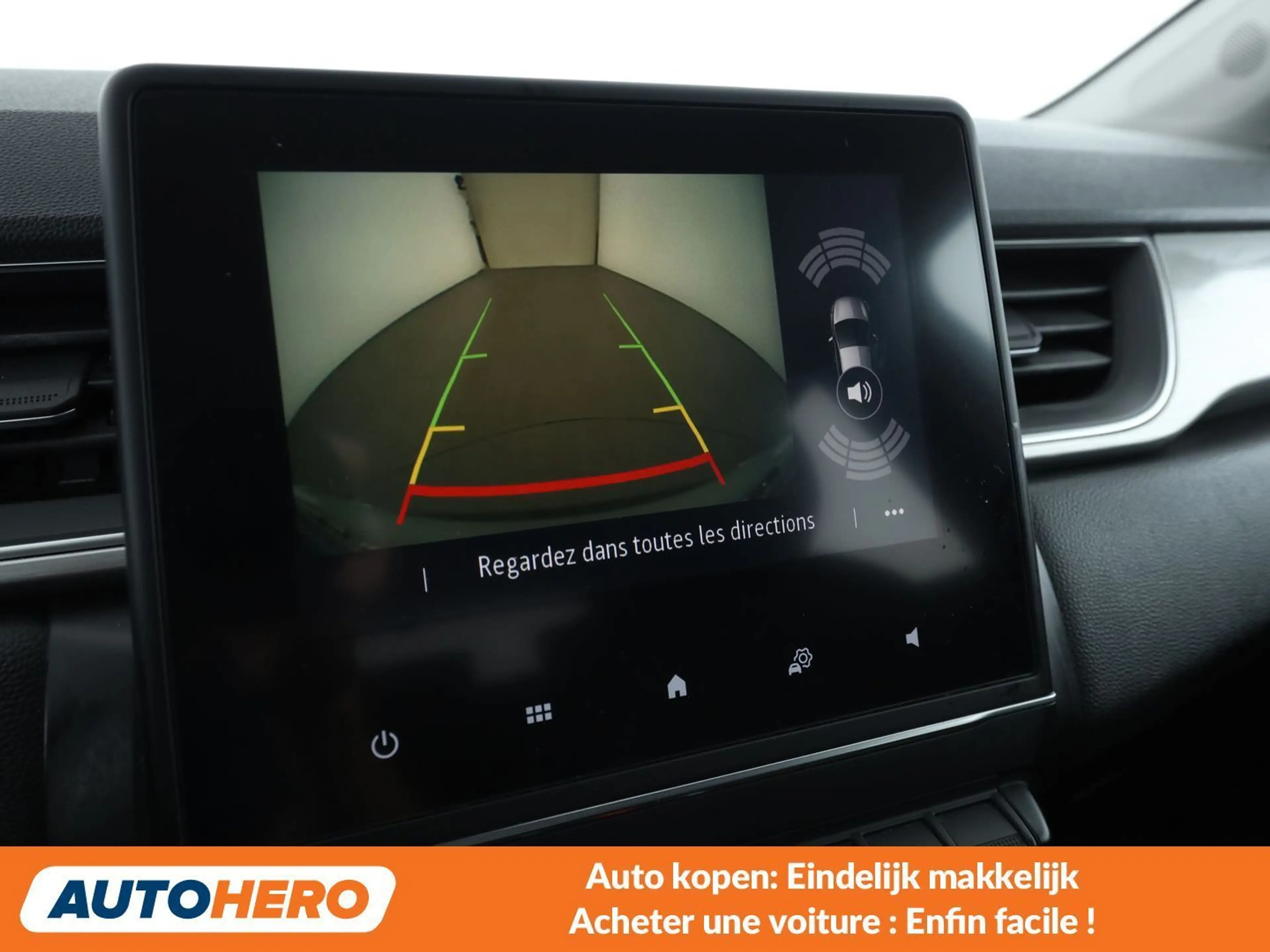 Renault Captur 1.5 BLUE dCi Intens — photo 9