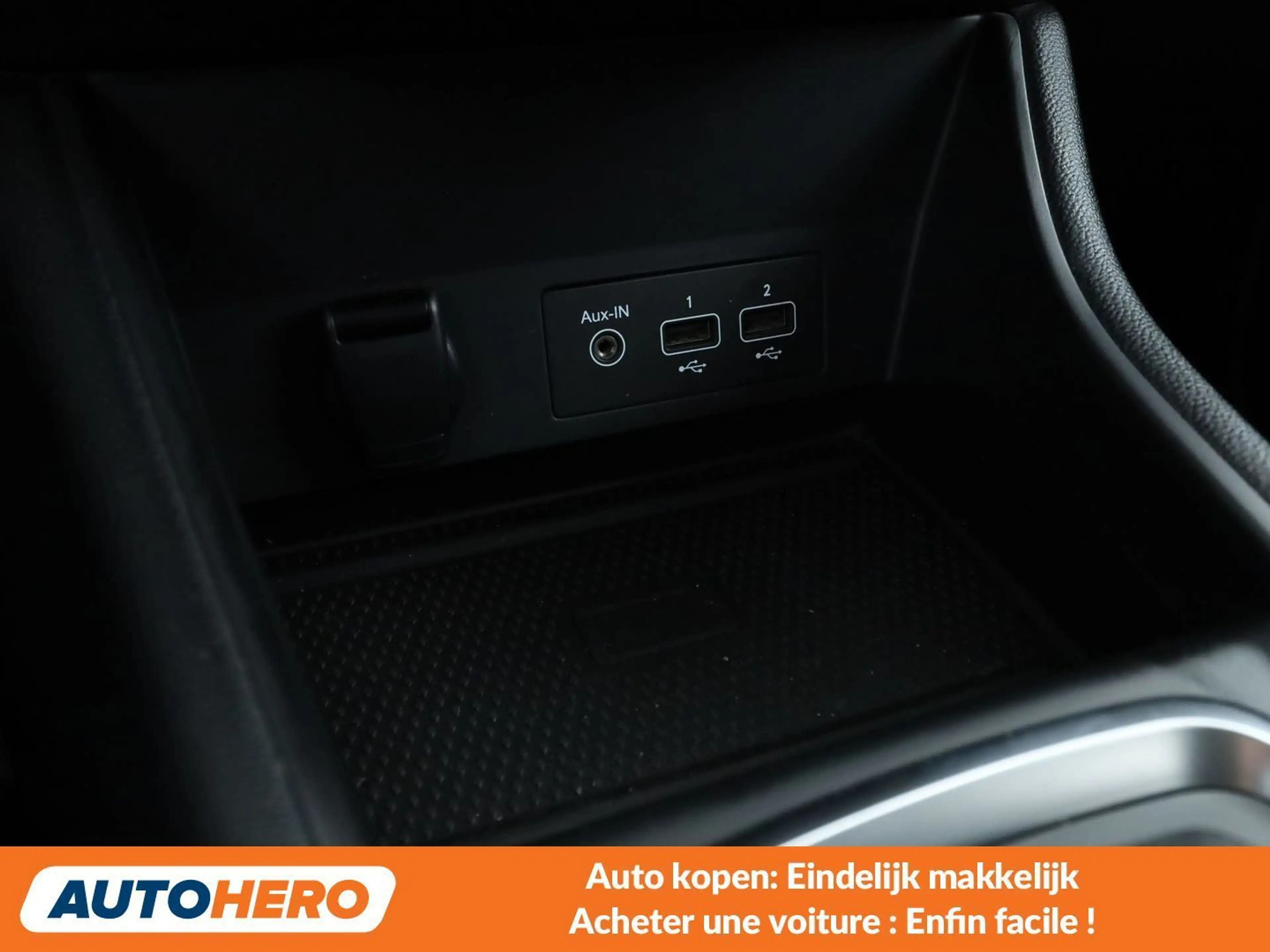Renault Captur 1.5 BLUE dCi Intens — photo 15