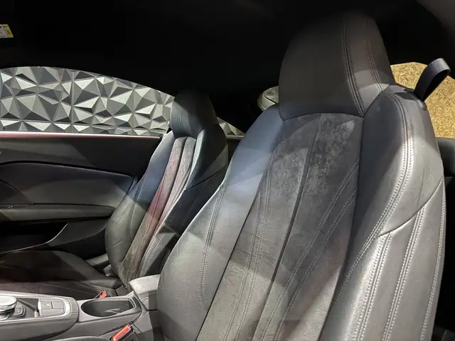Audi TT view 13