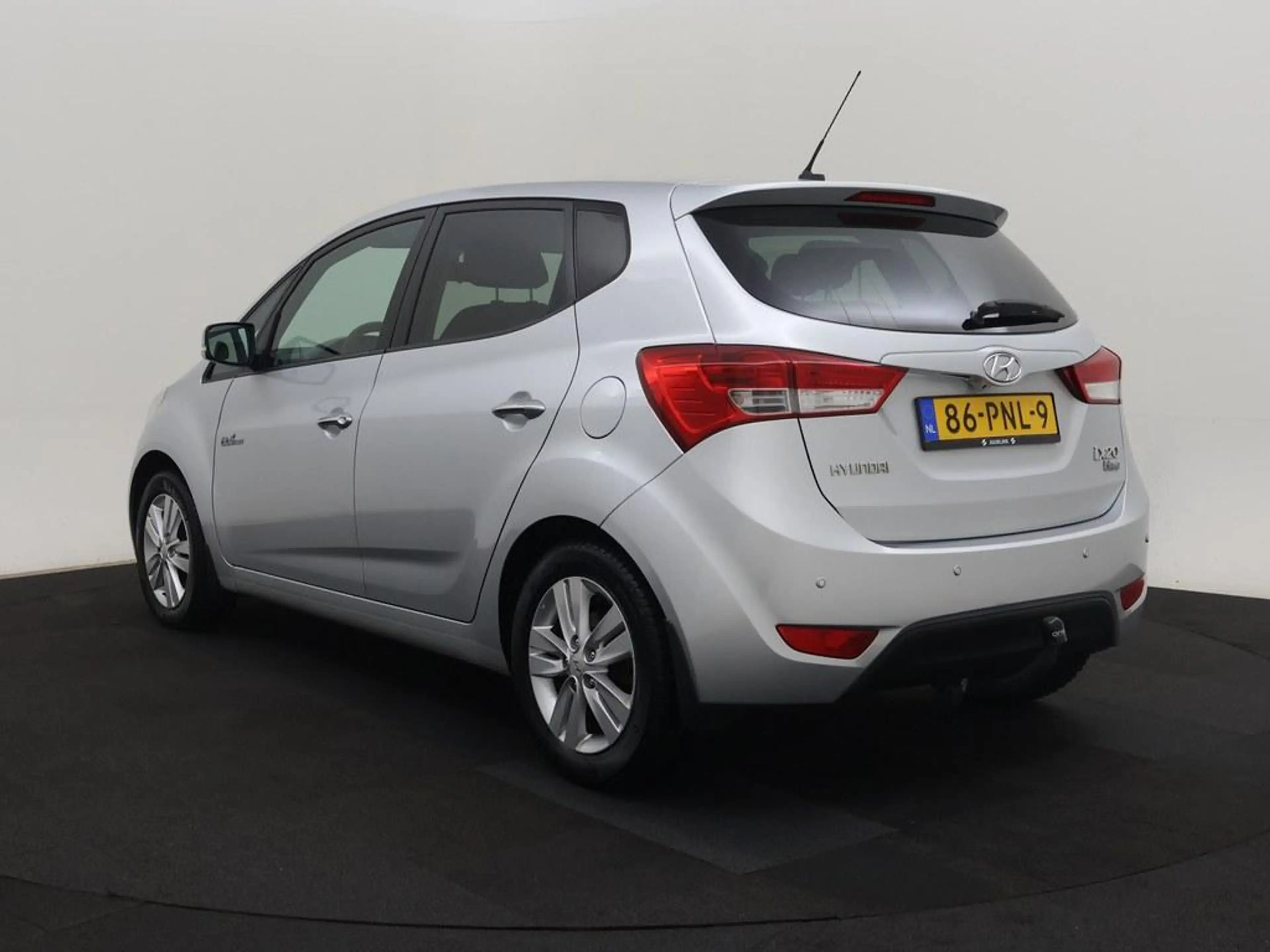Hyundai iX20 1.6i i-Vision Trekhaak 1300kg Ecc/Nav/4S.Banden — photo 20